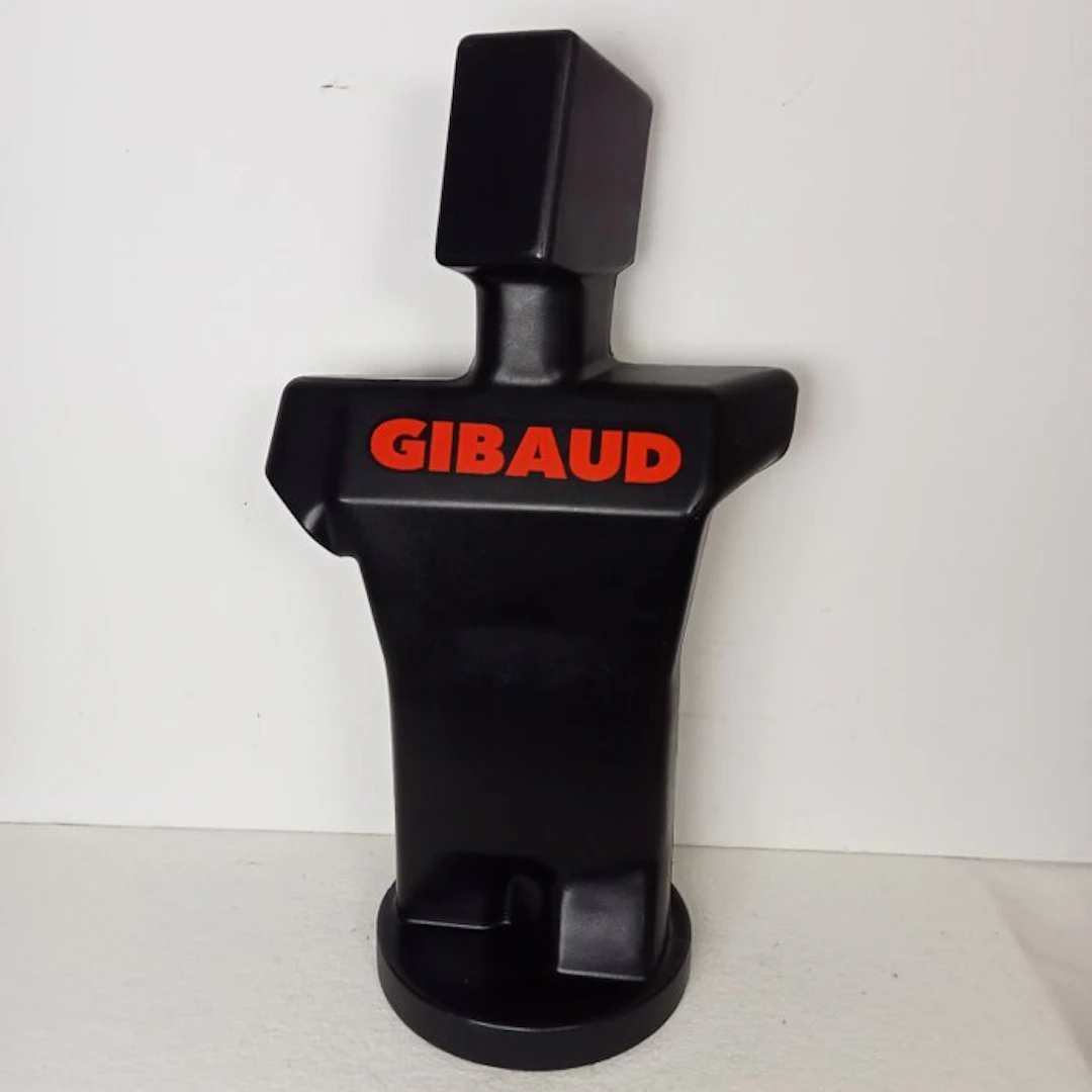 Gibaud - Sandra Villet - Sandra Villet - Mannequin...