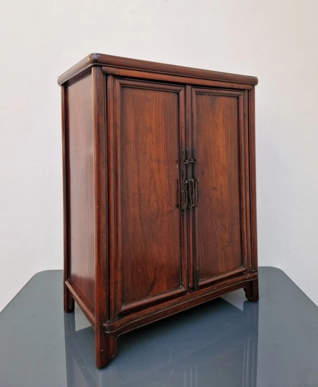 Cabinet - Hardwood - China - Good condition