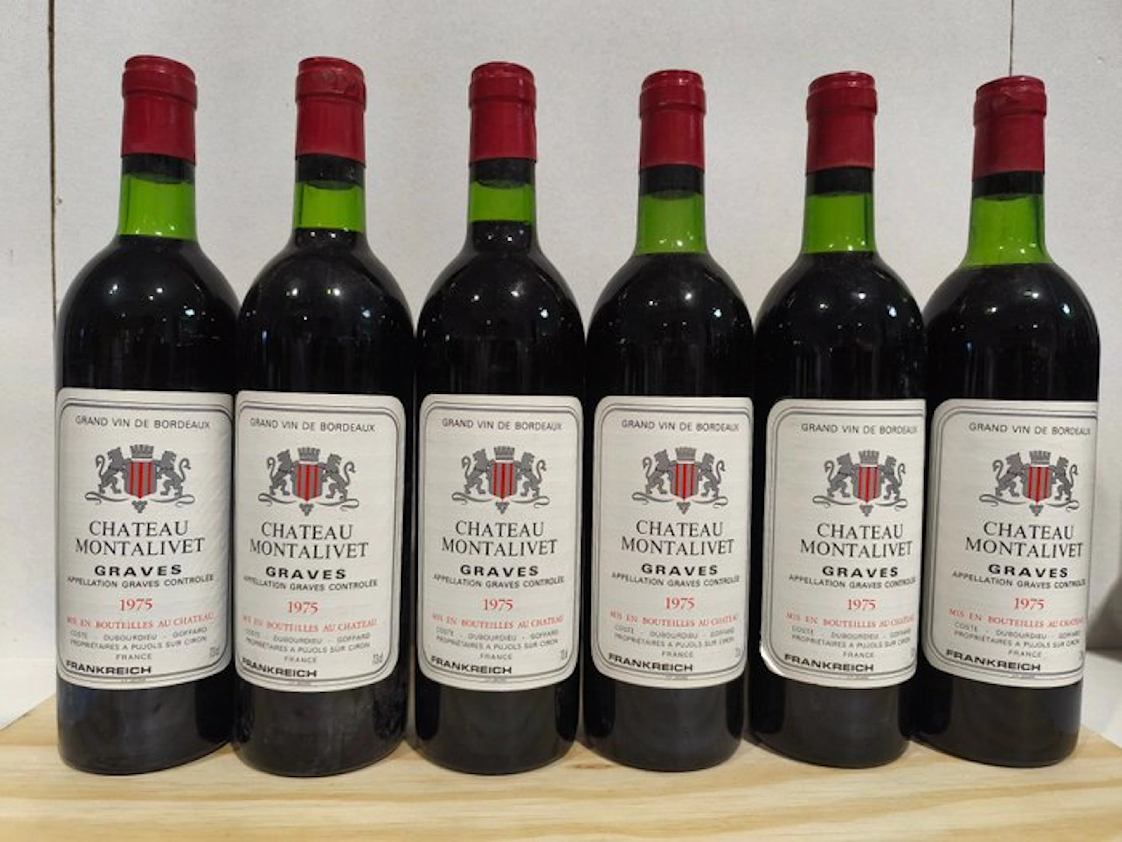 1975 Château Montalivet - Graves - 6 Bottles (0.73L)