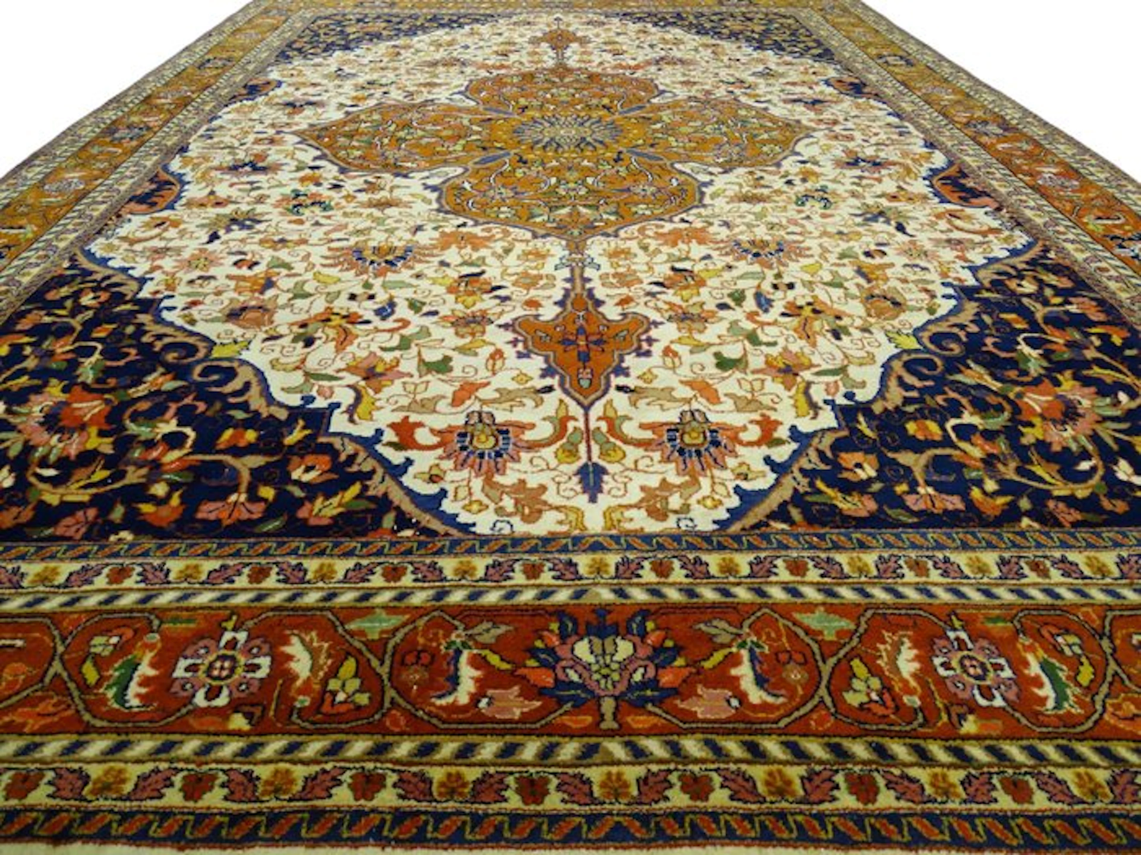 XL-Tabriz - Cleaned - Rug - 351 cm - 251 cm