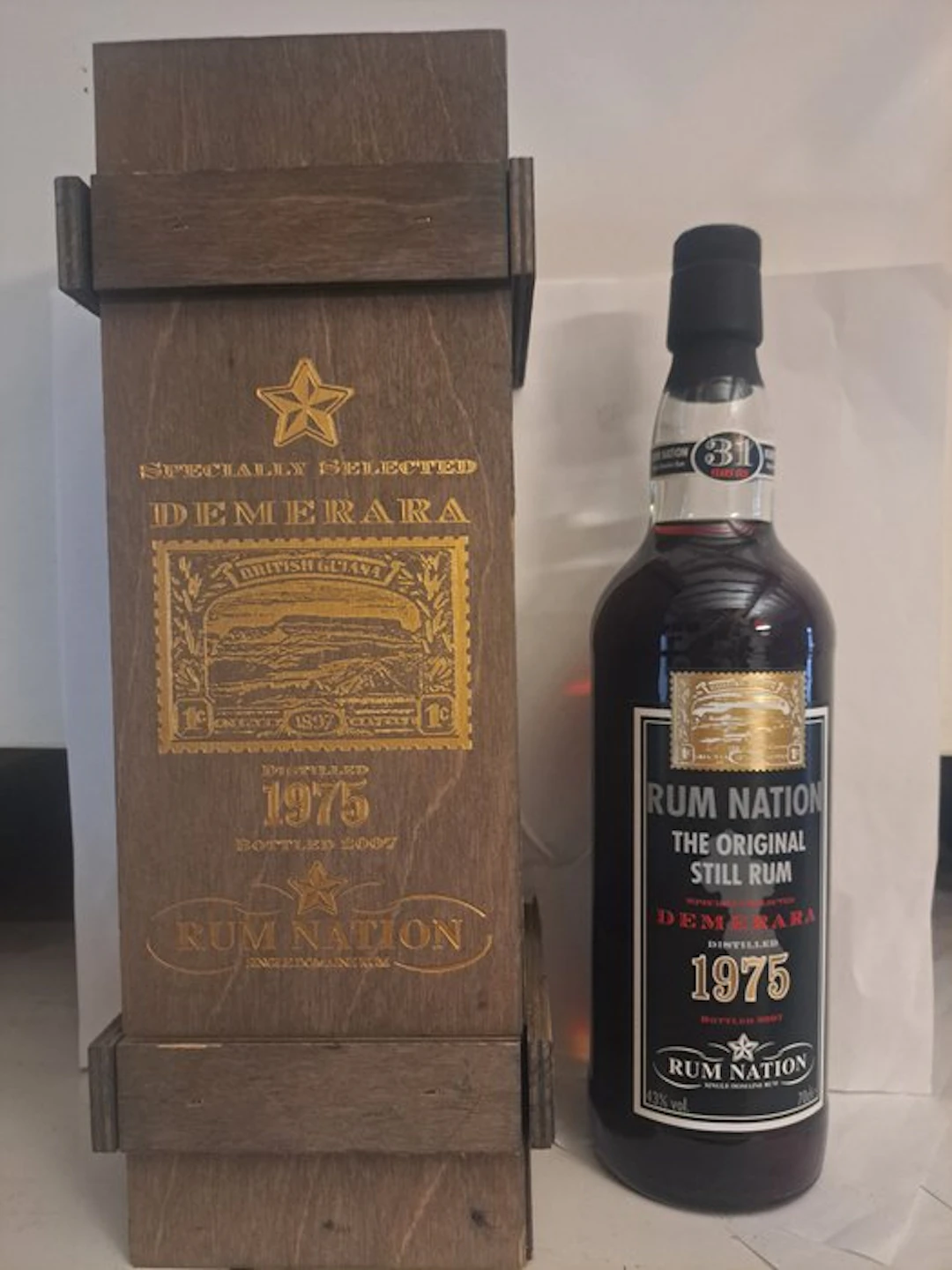 Demerara 1975 31 years old Rum Nation - The Original Still Rum - b. 2007 - 70cl