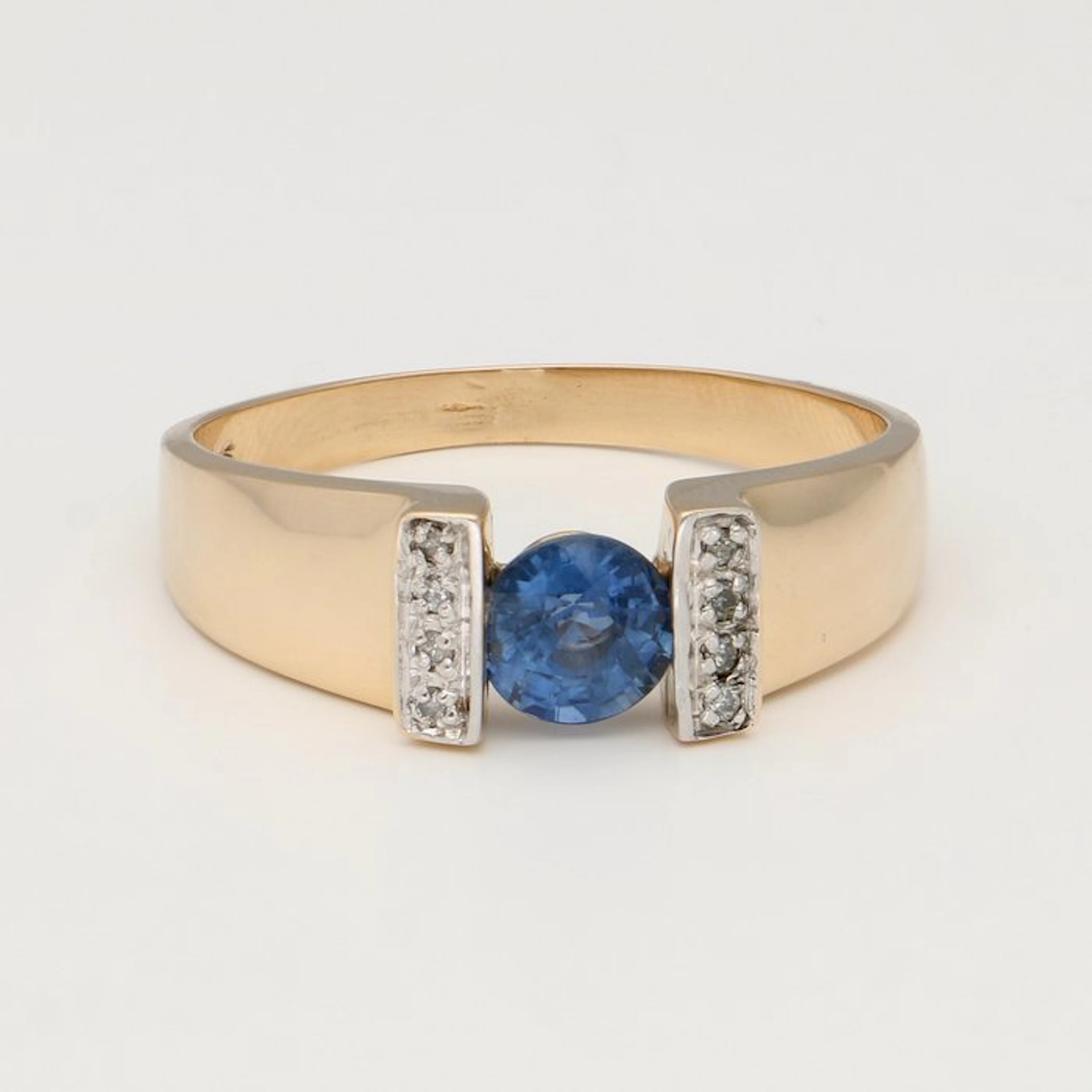 Ring - 14 kt. Yellow gold Sapphire - Diamond