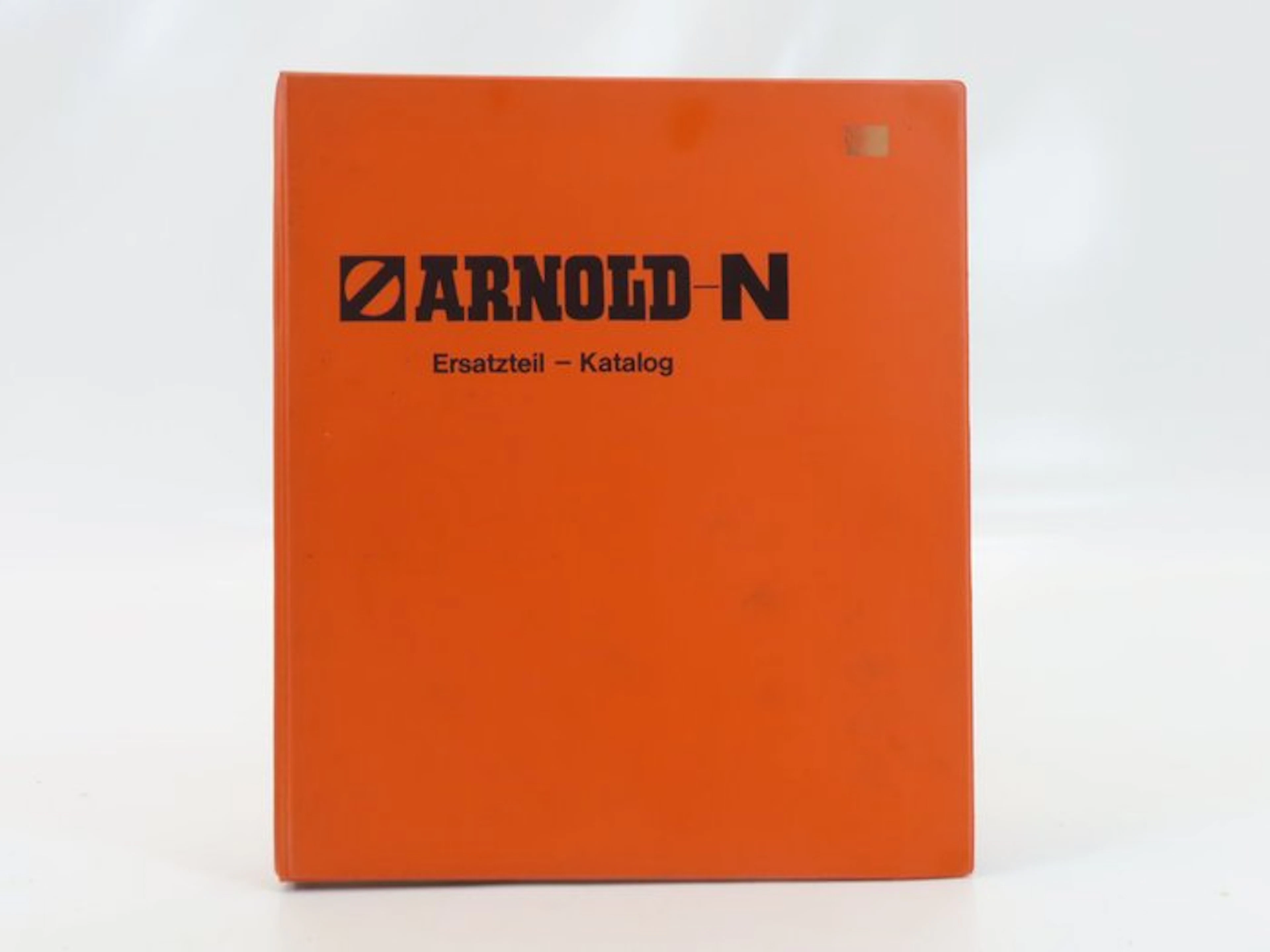 Arnold N - Model train locomotive (1) - Parts of the Locomotive Manual