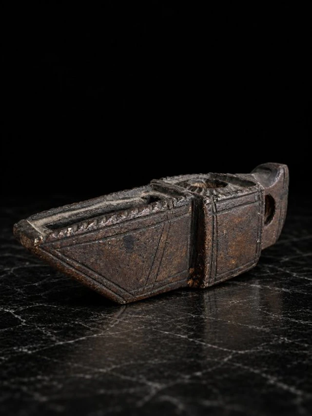 Byzantine to Early Islamic Bronze Oil Lamp 4th to 10th Century AD - 18 cm