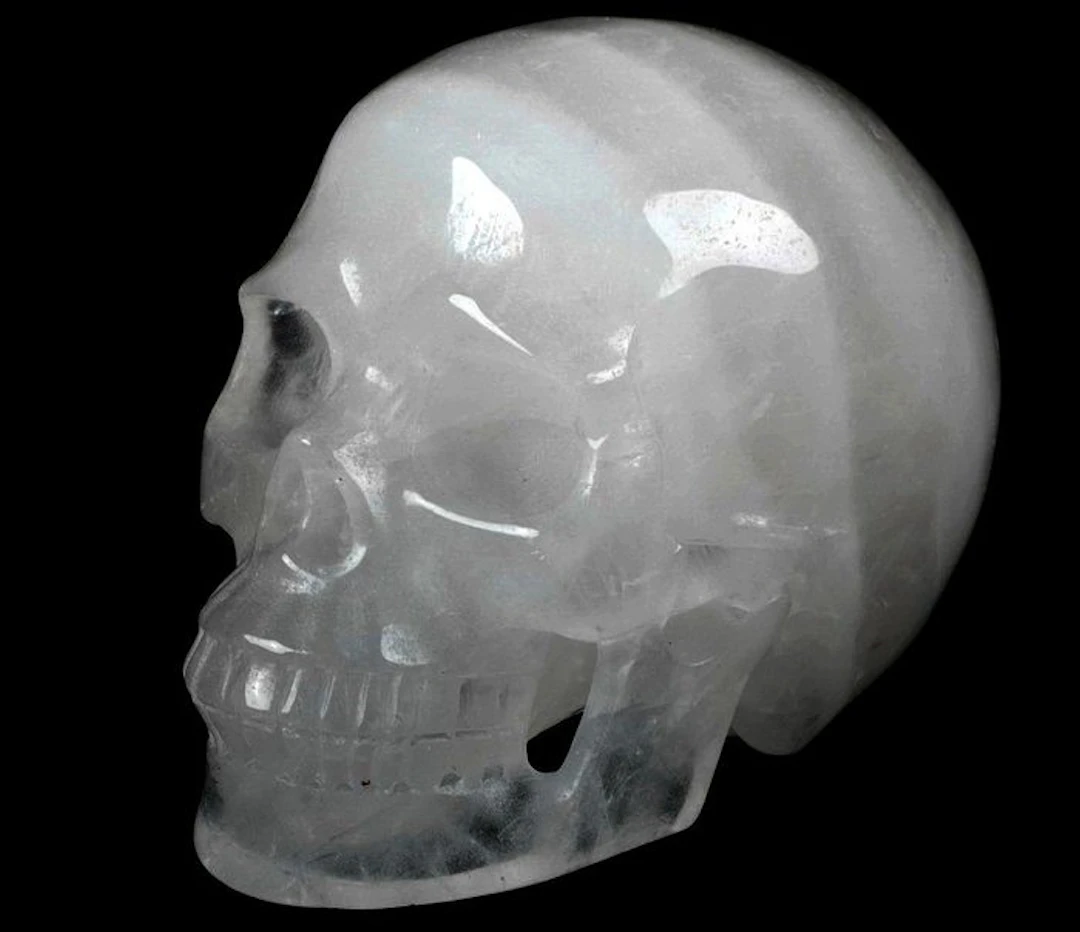 697 g 10.50 x 8.00 cm white mountain quartz noble Voodoo...