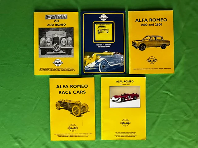 Book - Alfa Romeo - 8C 2900 - Giulia - 6C 1750 - 6C 2500...
