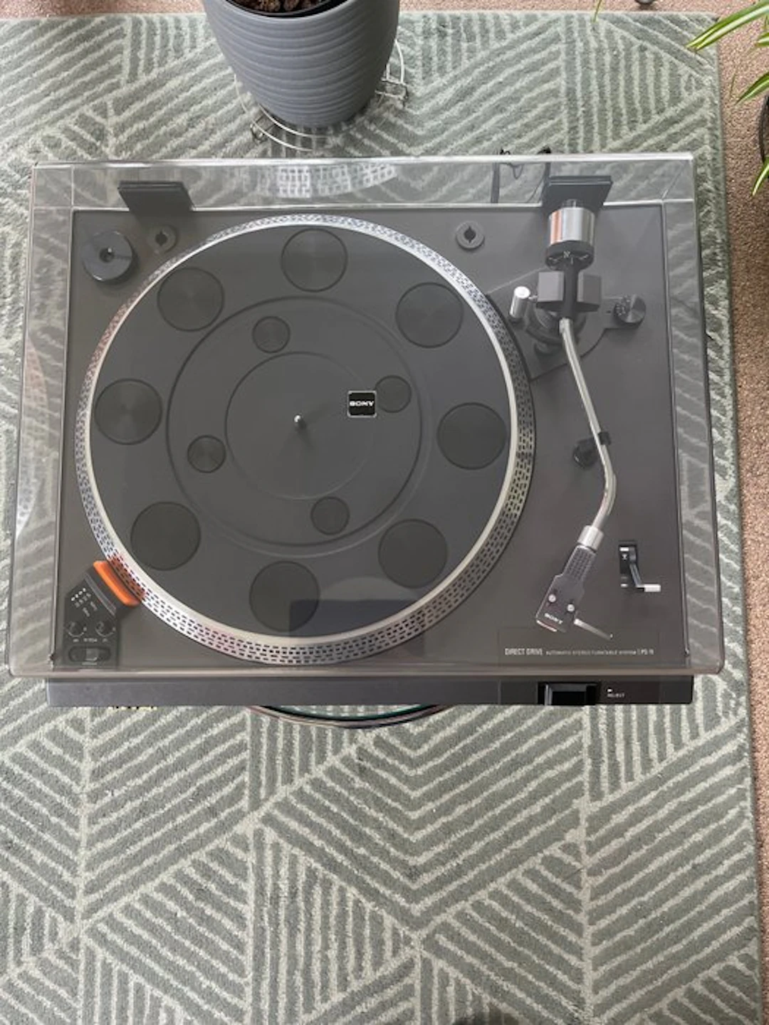 Sony - PS-11 Semi-Automatic Direct-Drive Turntable