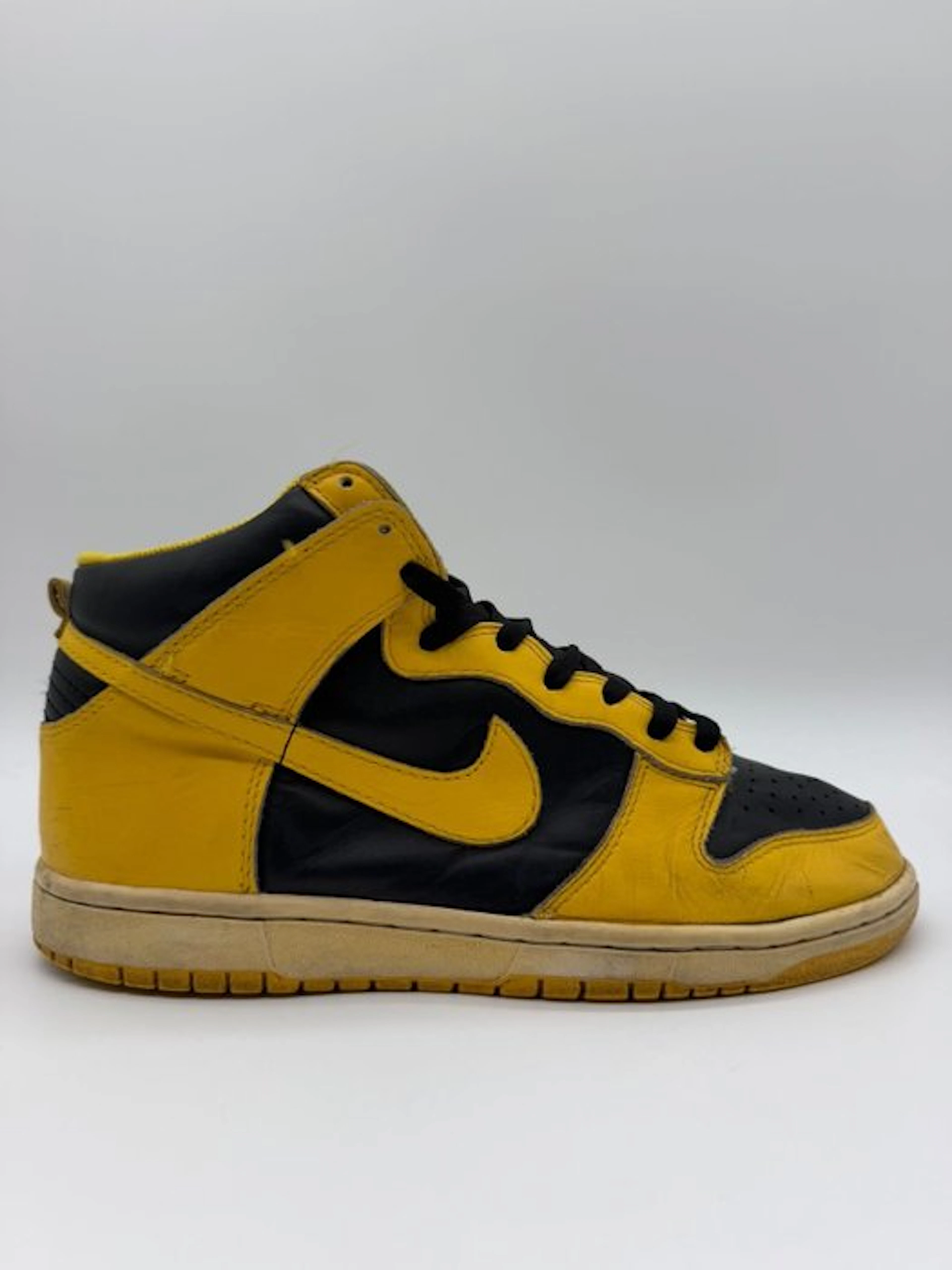 Nike - Nike Dunk High Black Yellow 2007 - Sneakers - Size: EU 43 - Vintage