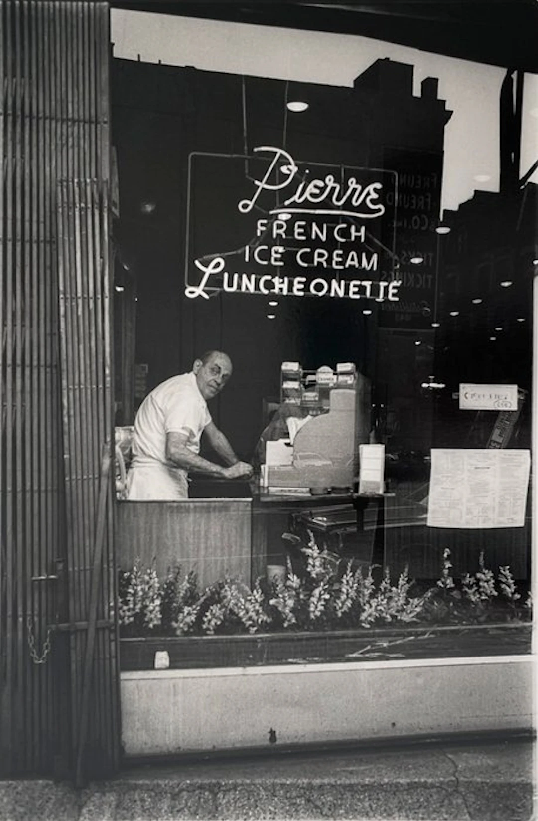 Lionel Derimais - “Pierre French Ice Cream”, Manhattan, New-York, c. 1980