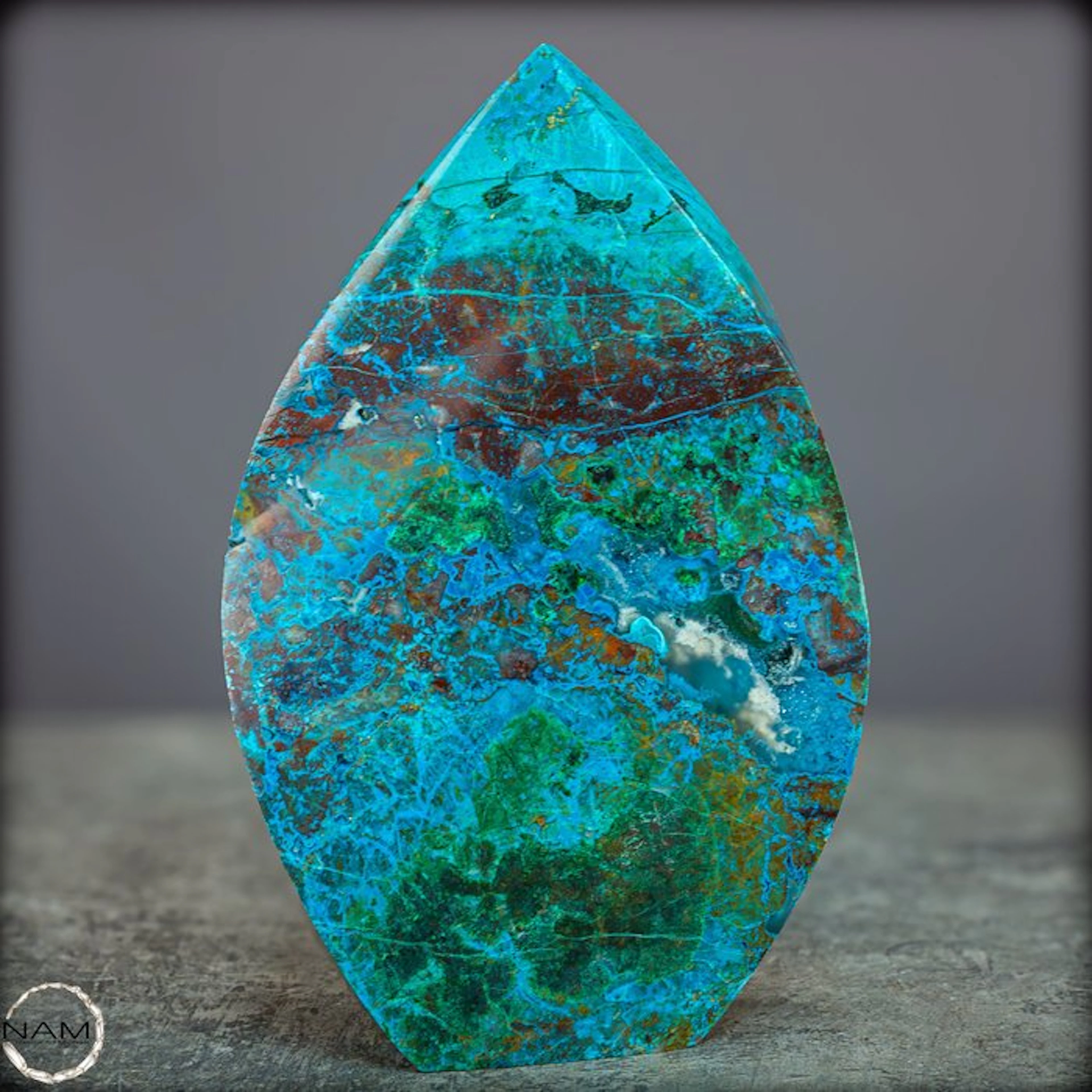Azurite-Malachite-Chrysocolla freeform – a masterpiece of...