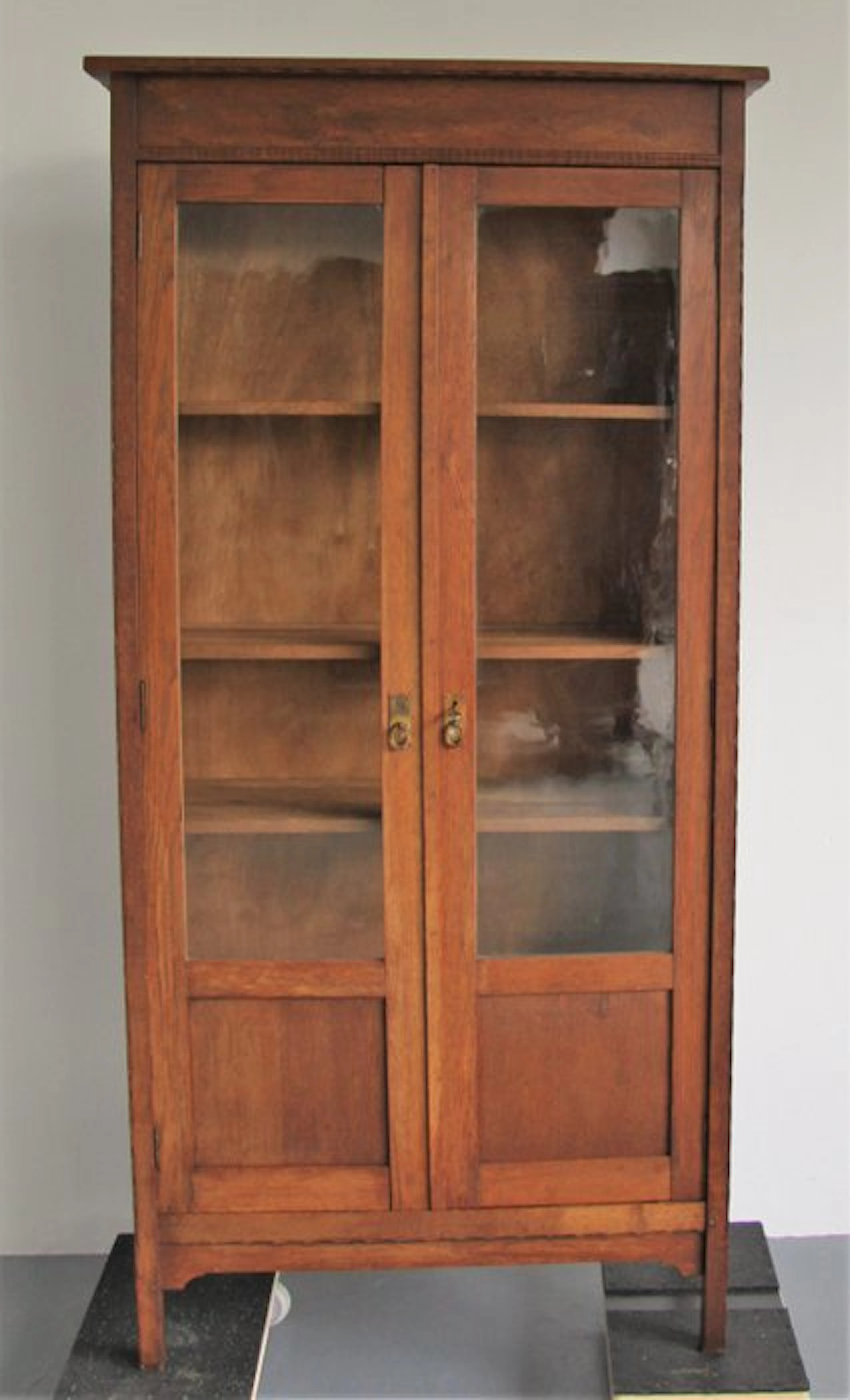 Display cabinet - Oak, Glass - Delivery available in the EU