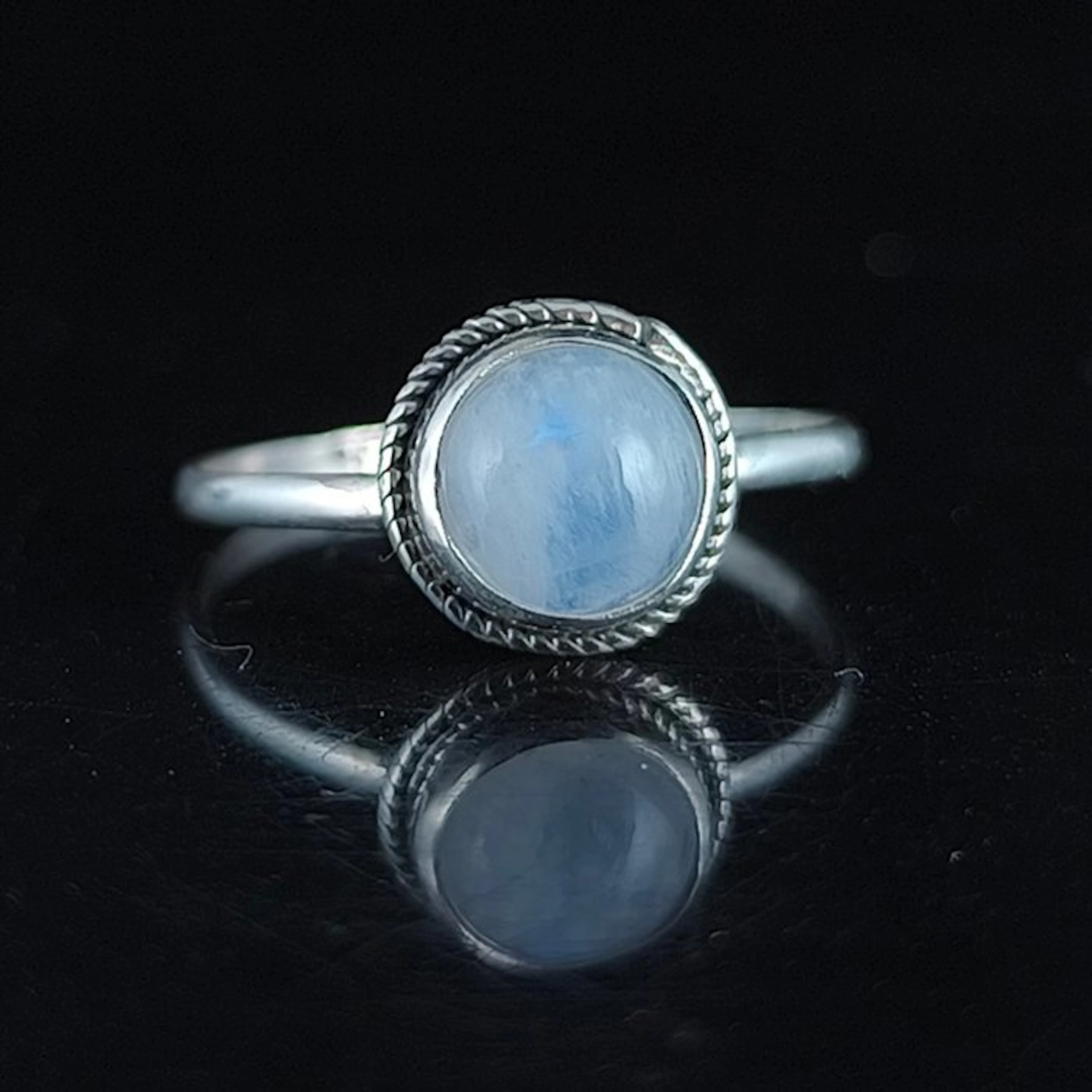 Silver - Ring - Moonstone