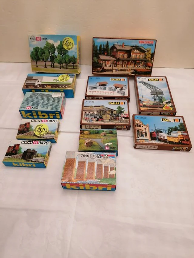 Kibri, Faller N - Model kit (12) - Kibri HO 6280; Kibri N...