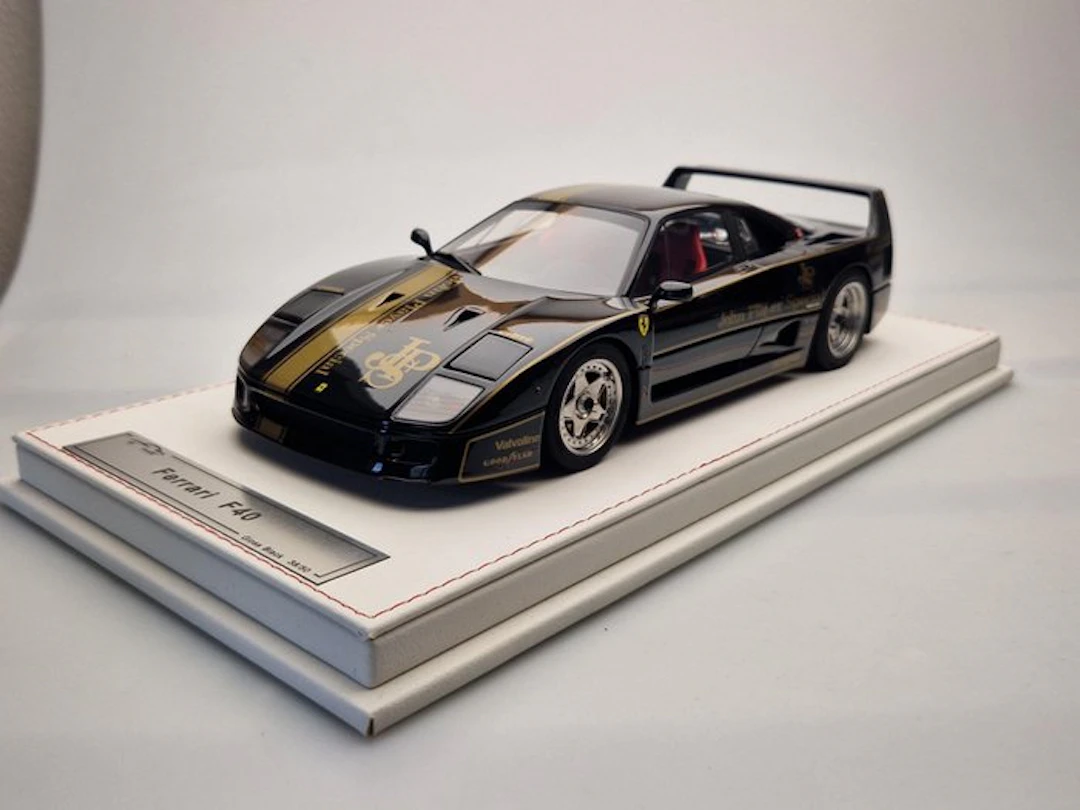 GL Model 1:18 - Model car - Ferrari F40 - 1987 - JPS...