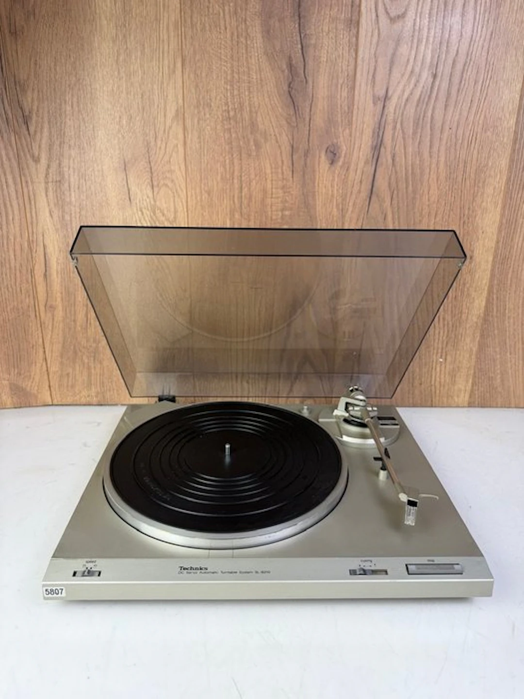 Technics - SL-B210 - Fully Automatic DC Servo Record player