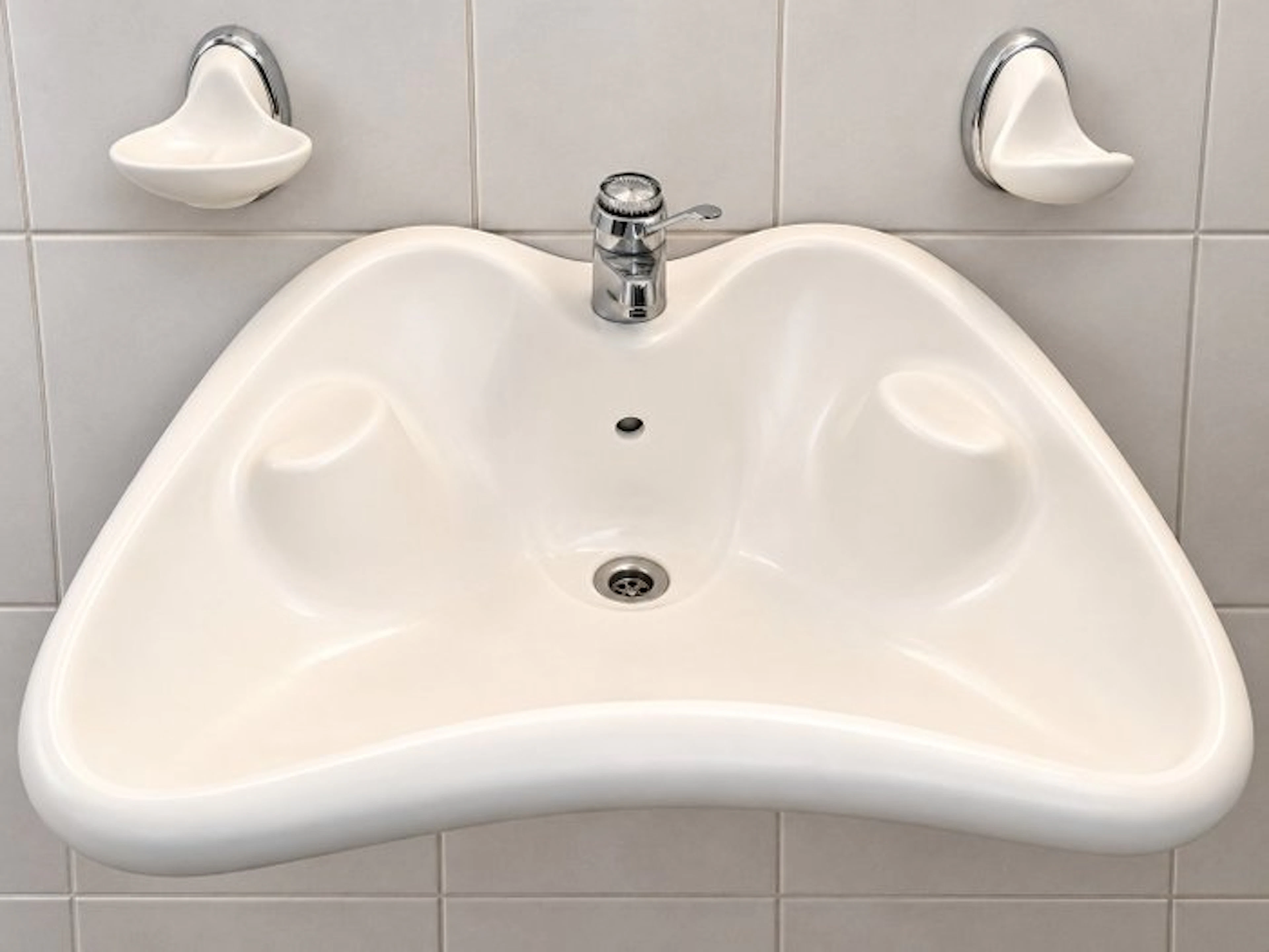 Basin (6) - Villeroy & Boch - Earthenware