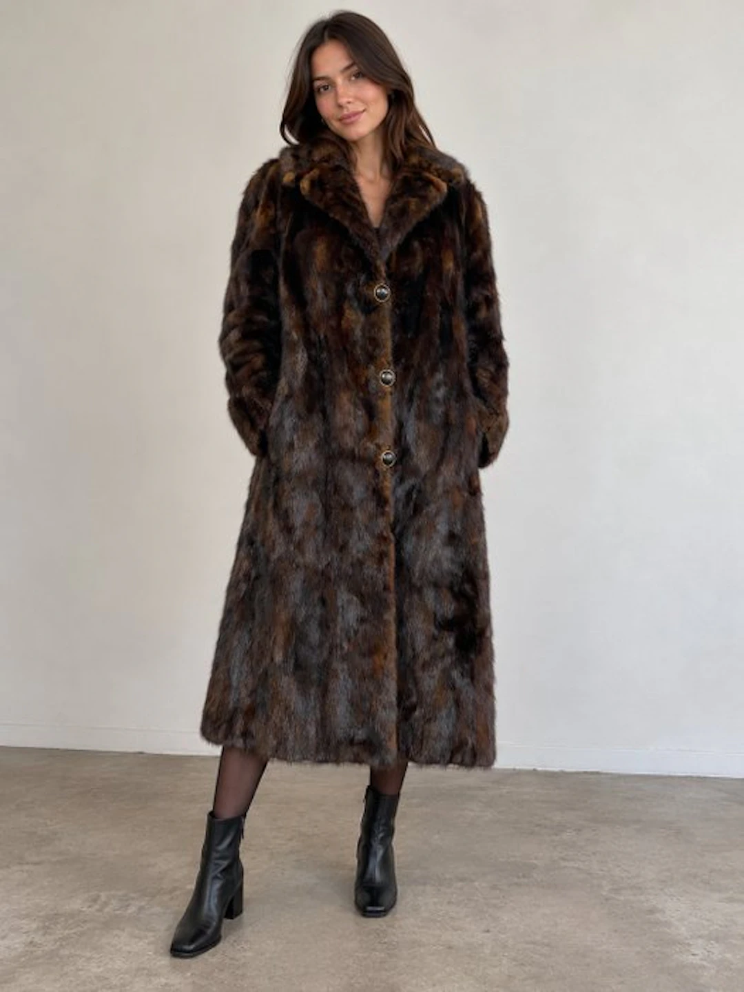 Artisan Furrier - Fur coat