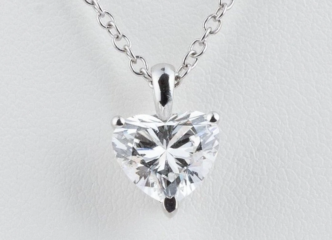 Chain - 14 kt. White gold - 5.00ct. tw. Diamond (Lab-grown) - Heart F-VVS2