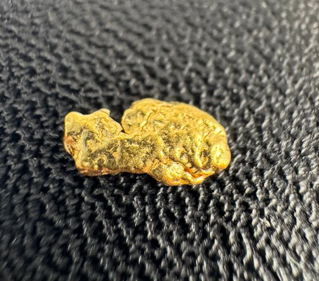Gold Nugget- 0.26 g - (1)