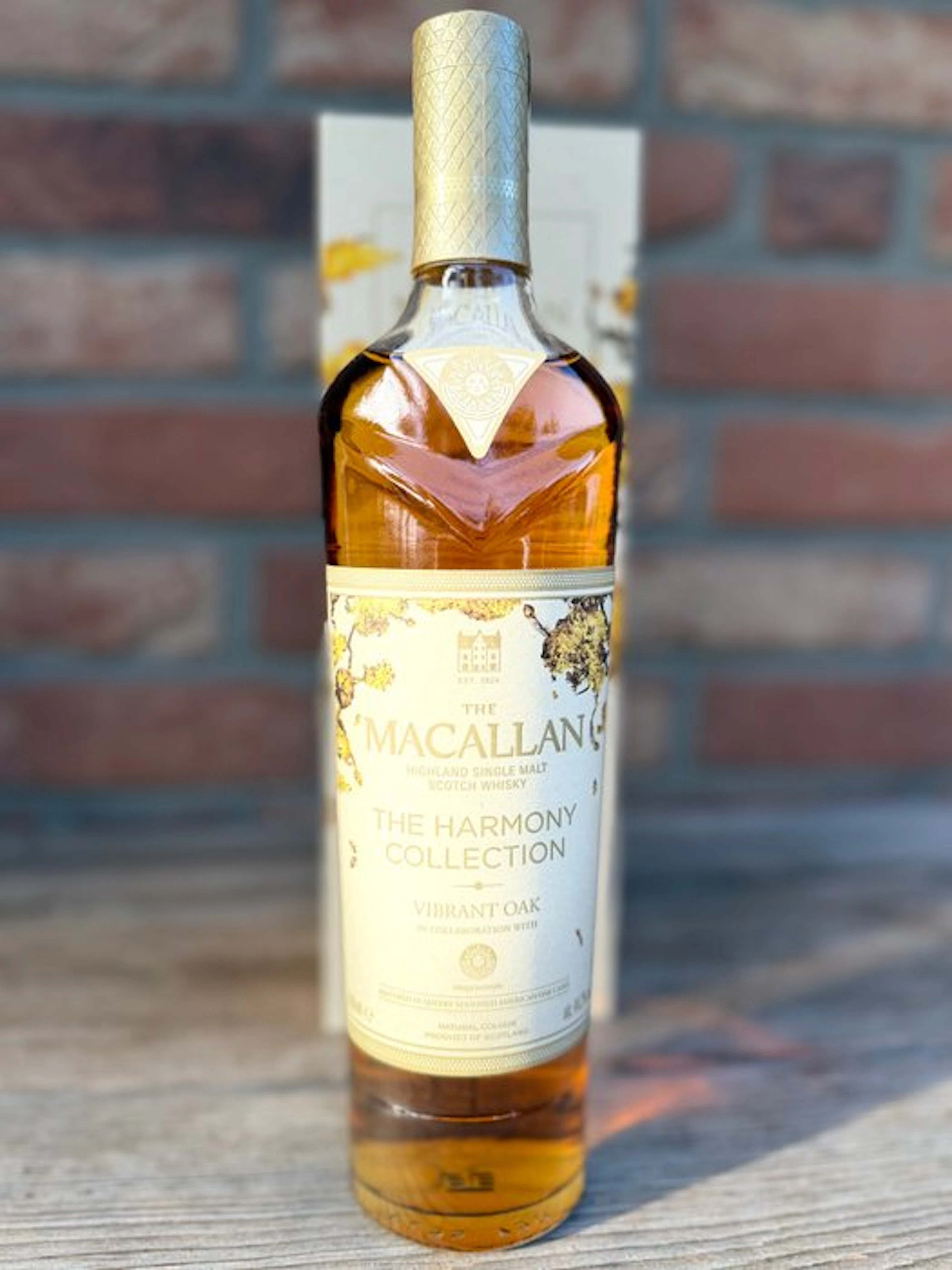 Macallan The Harmony Collection Vibrant Oak - 70cl