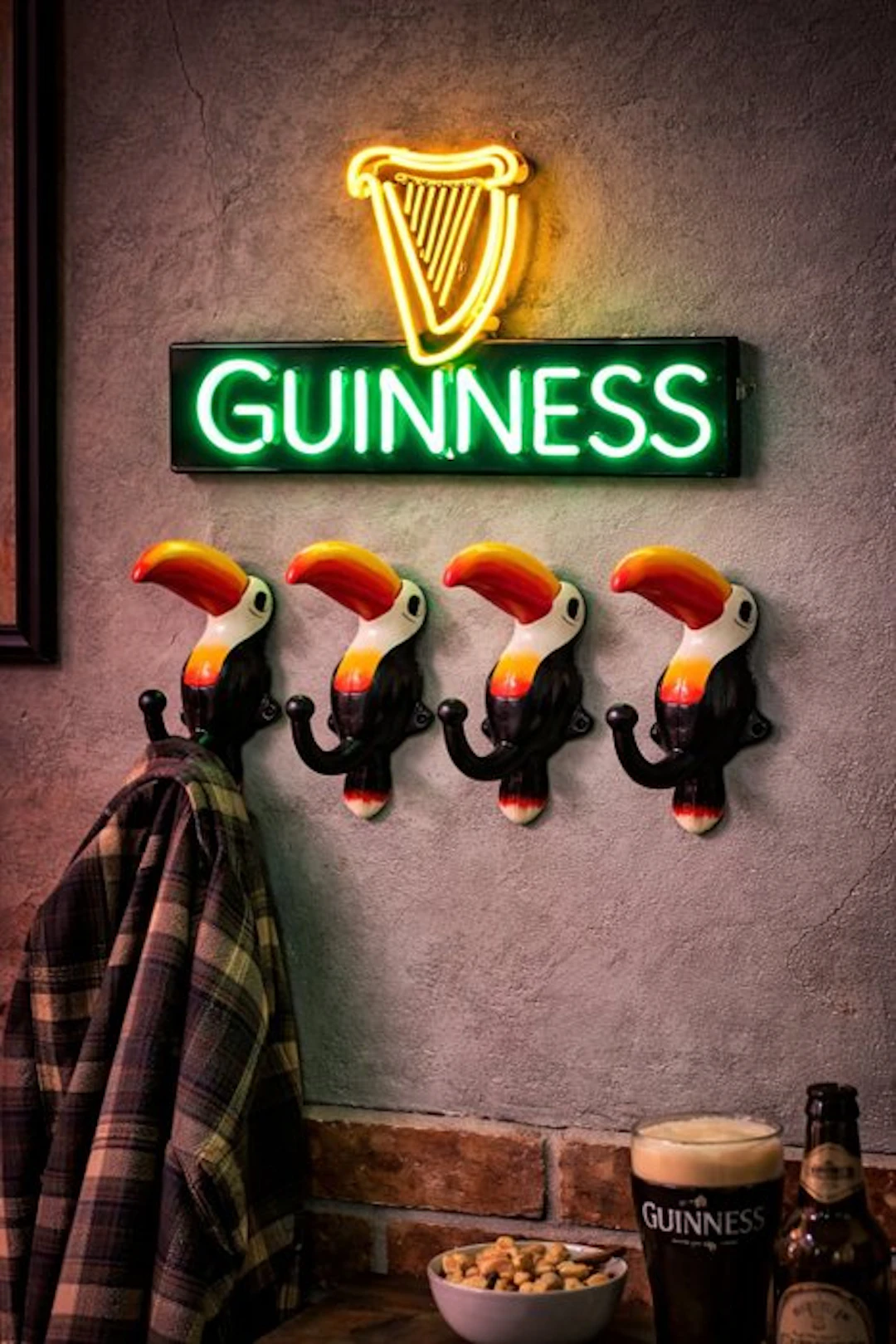 guinness - guinness - Advertising sign (4) - cast iron hooks - cast iron