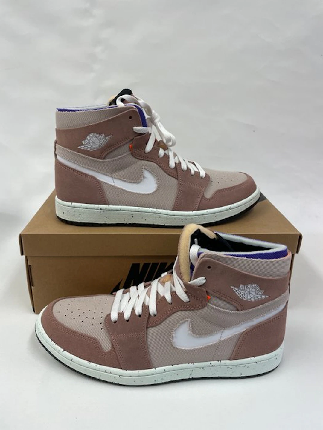 Nike - Air Jordan 1 High - Sneakers - Size: EU 44
