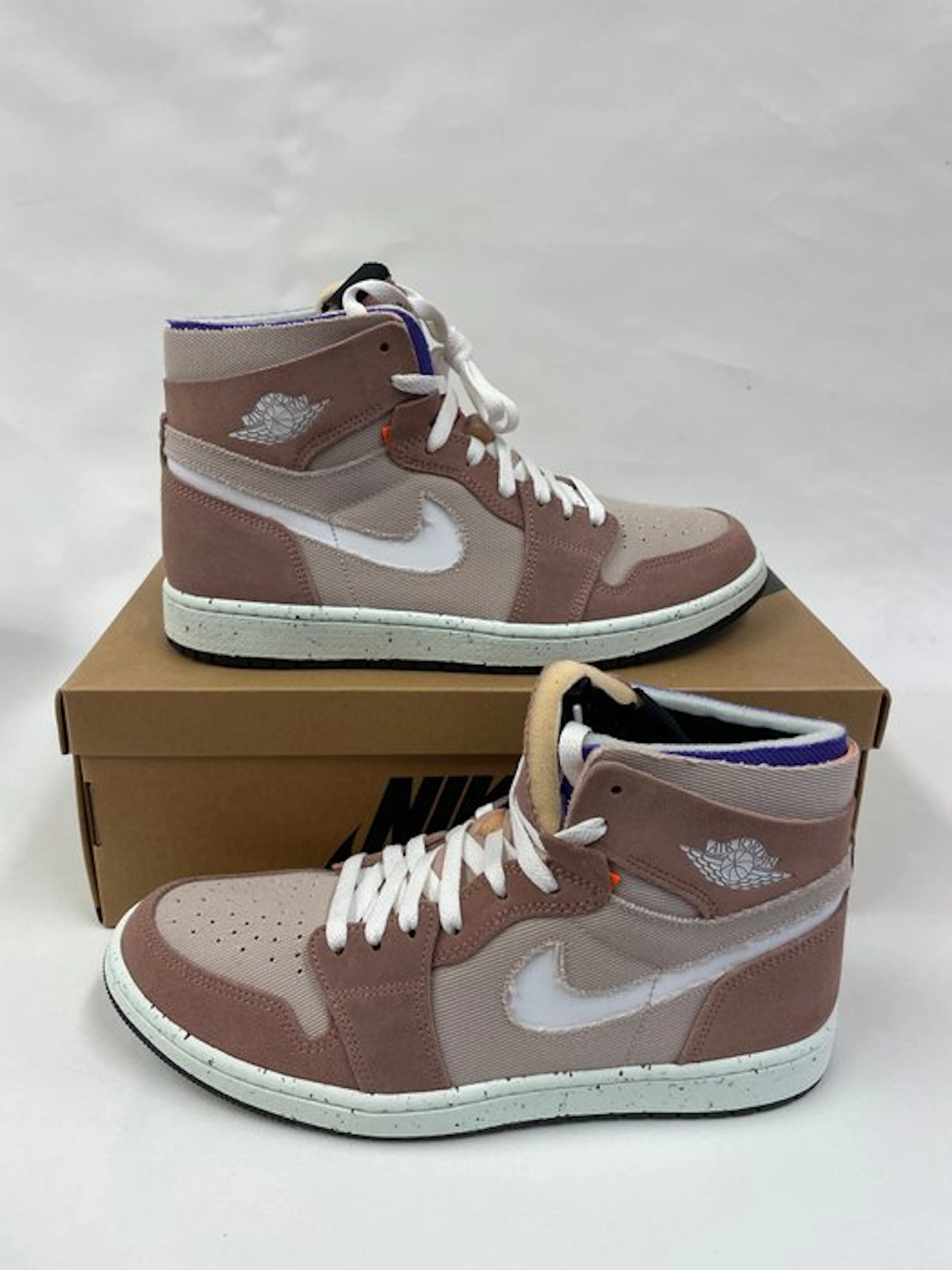 Nike - Air Jordan 1 High - Sneakers - Size: EU 44