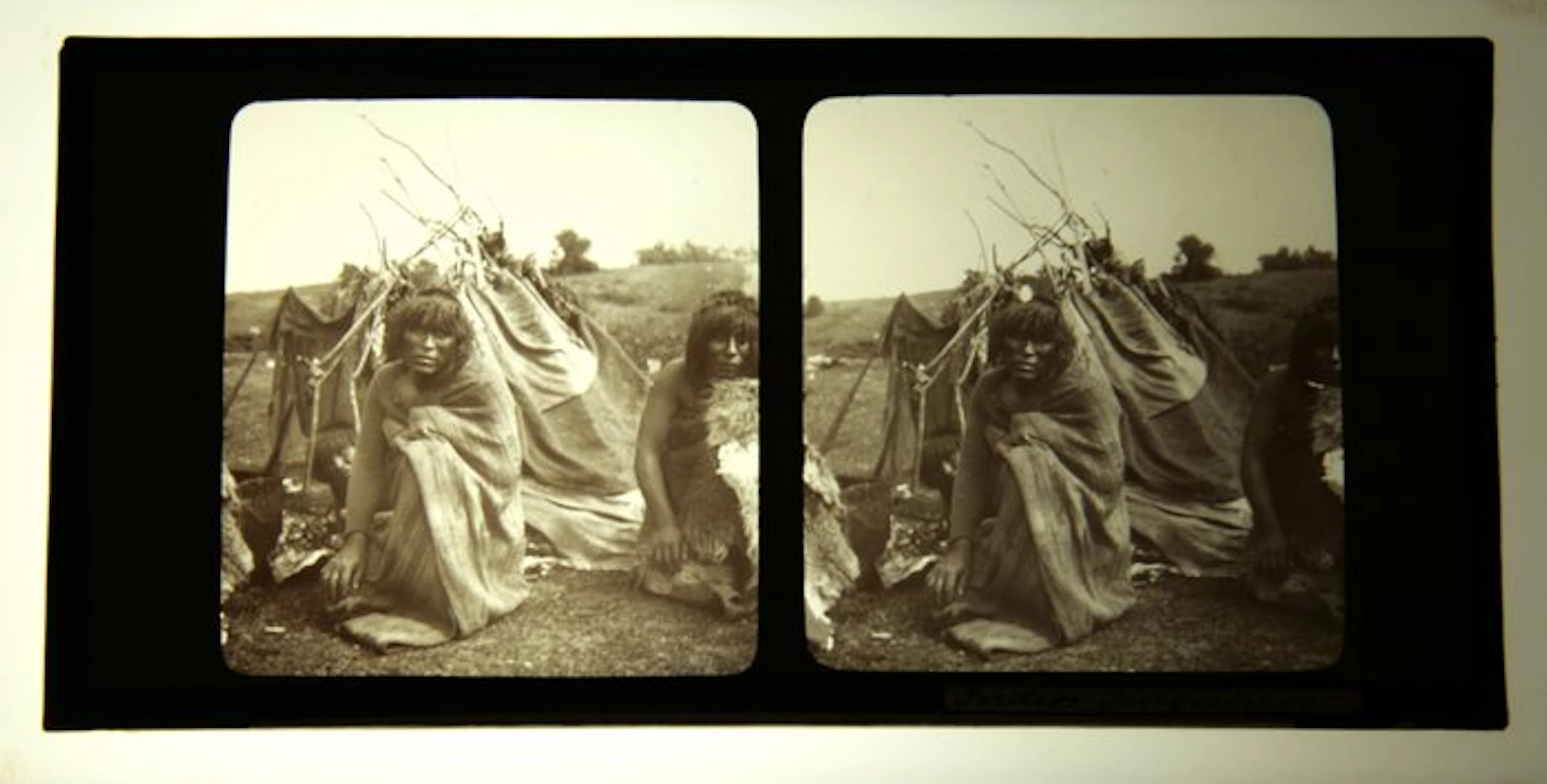 Cristal 8,5 X 17 cms Argentina / Tierra del Fuego 1880-1920 Stereo camera