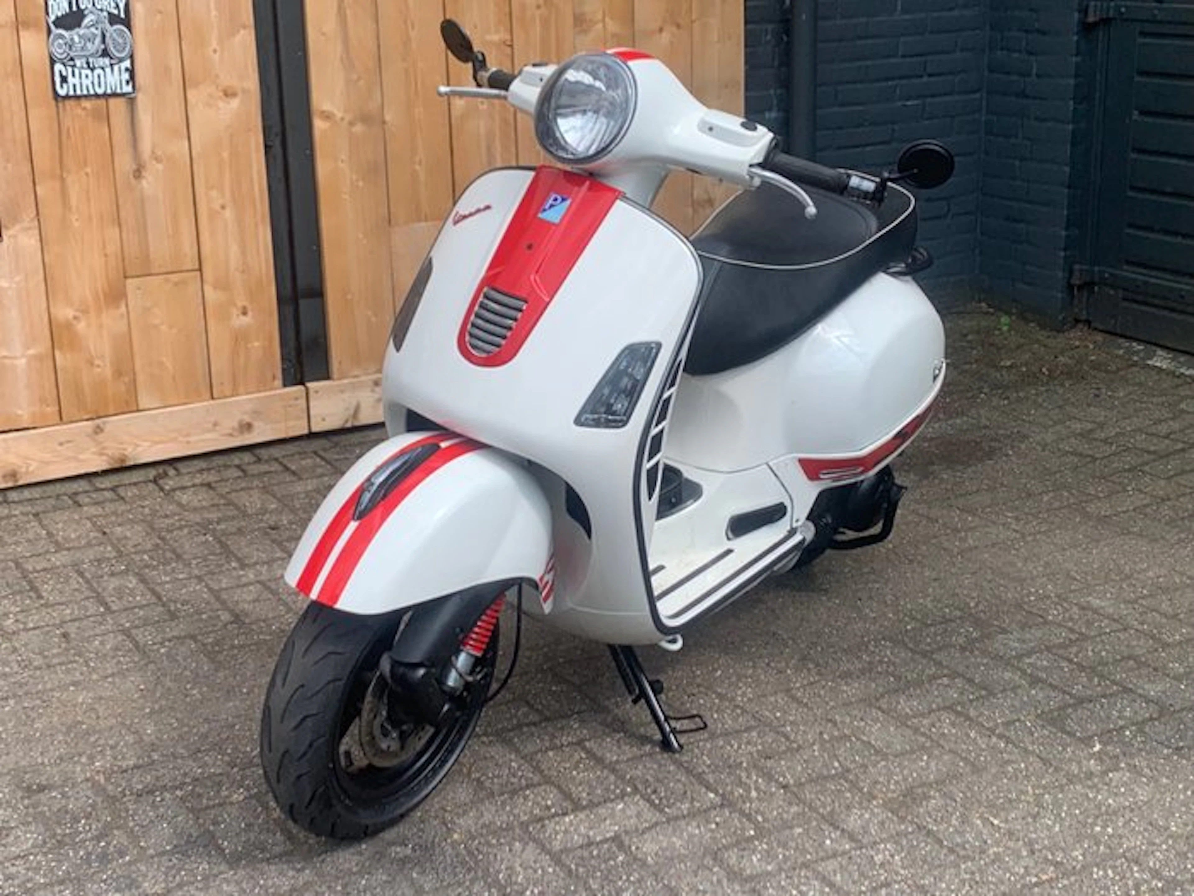 Piaggio - Vespa - 300 Super Sport - 300 cc - 2008