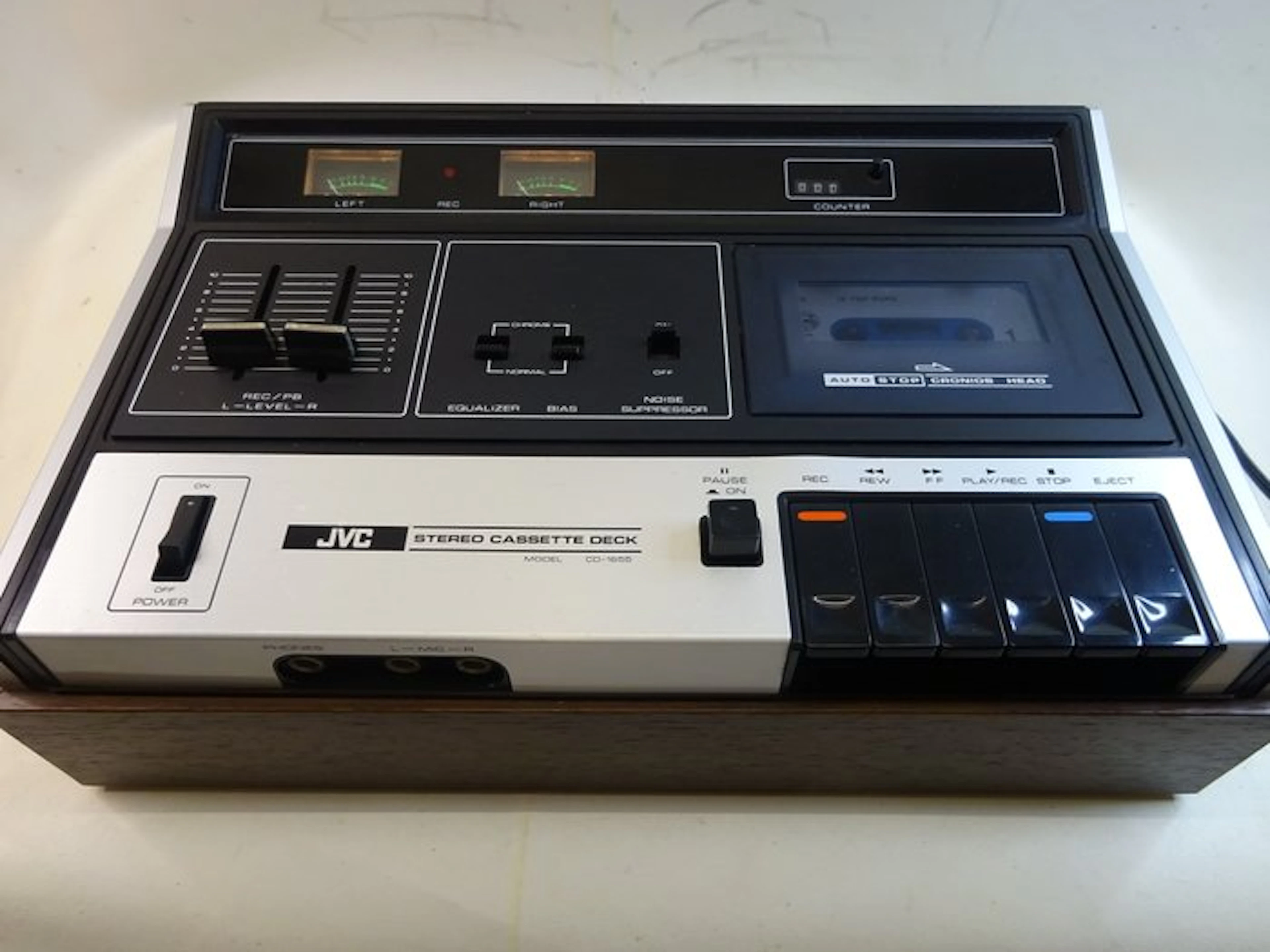 JVC - CD-1655 / 2-Head Top-Loading Stereo Cassette recorder-player