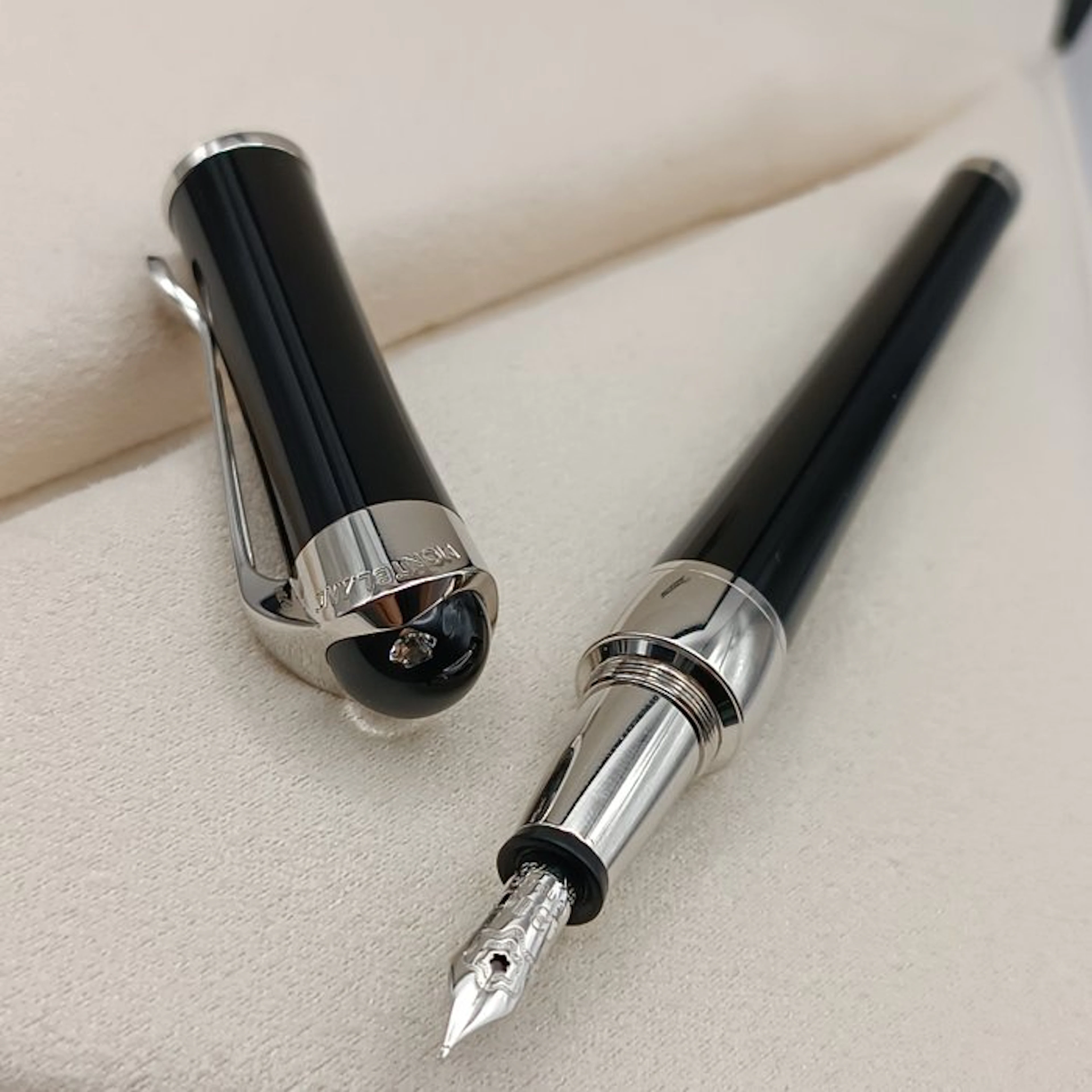 Montblanc - Penna Stilografica Étoile de Montblanc - Fountain pen