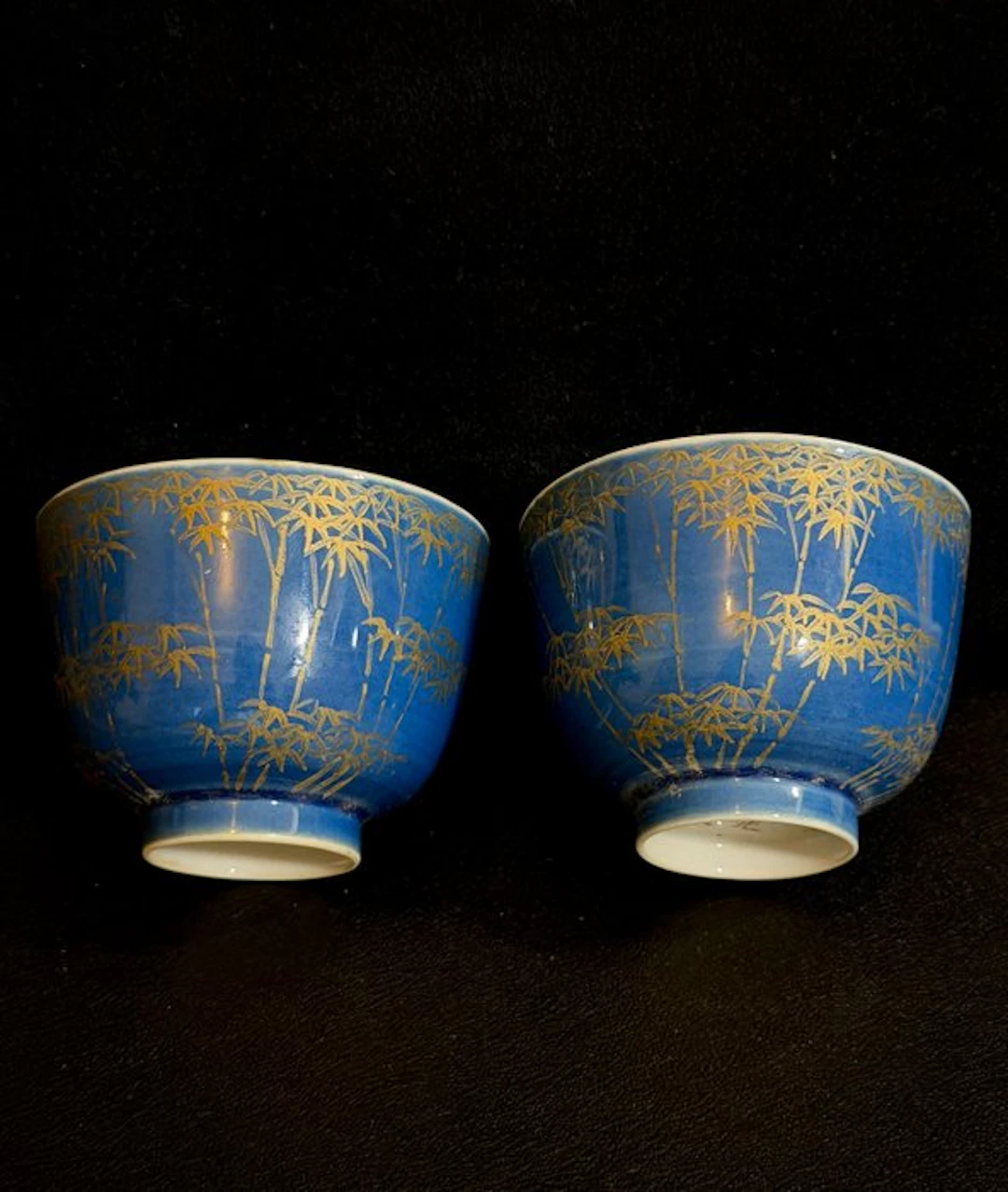A pair of tea cups, Guangxu mark! - Porcelain - China - 20th century