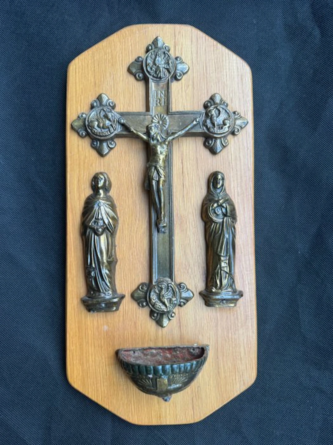 Antique inspired Holy water font - 1940-1950 - 38 cm