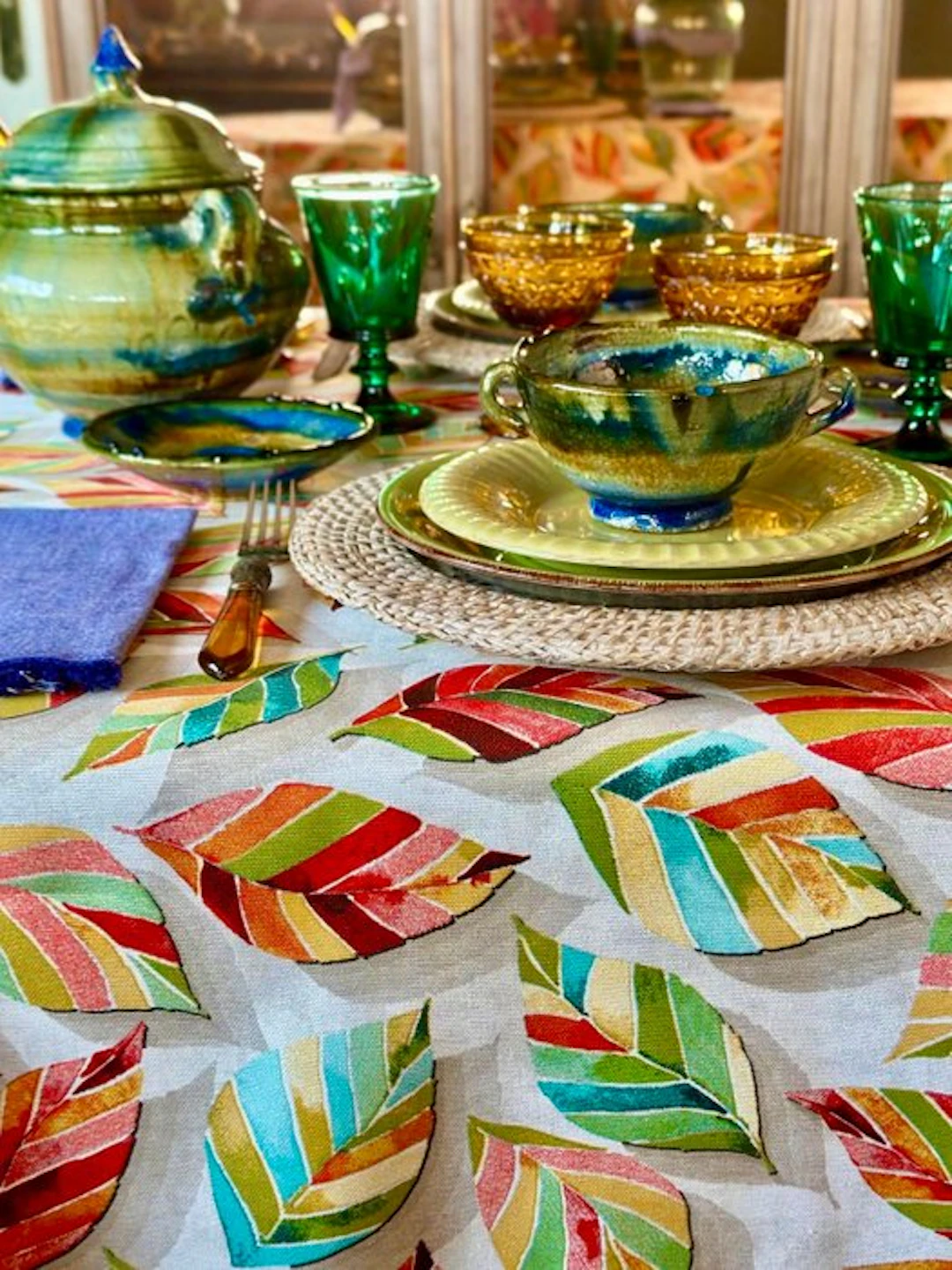 Autumn leaves symphony patterned tablecloth for large tables