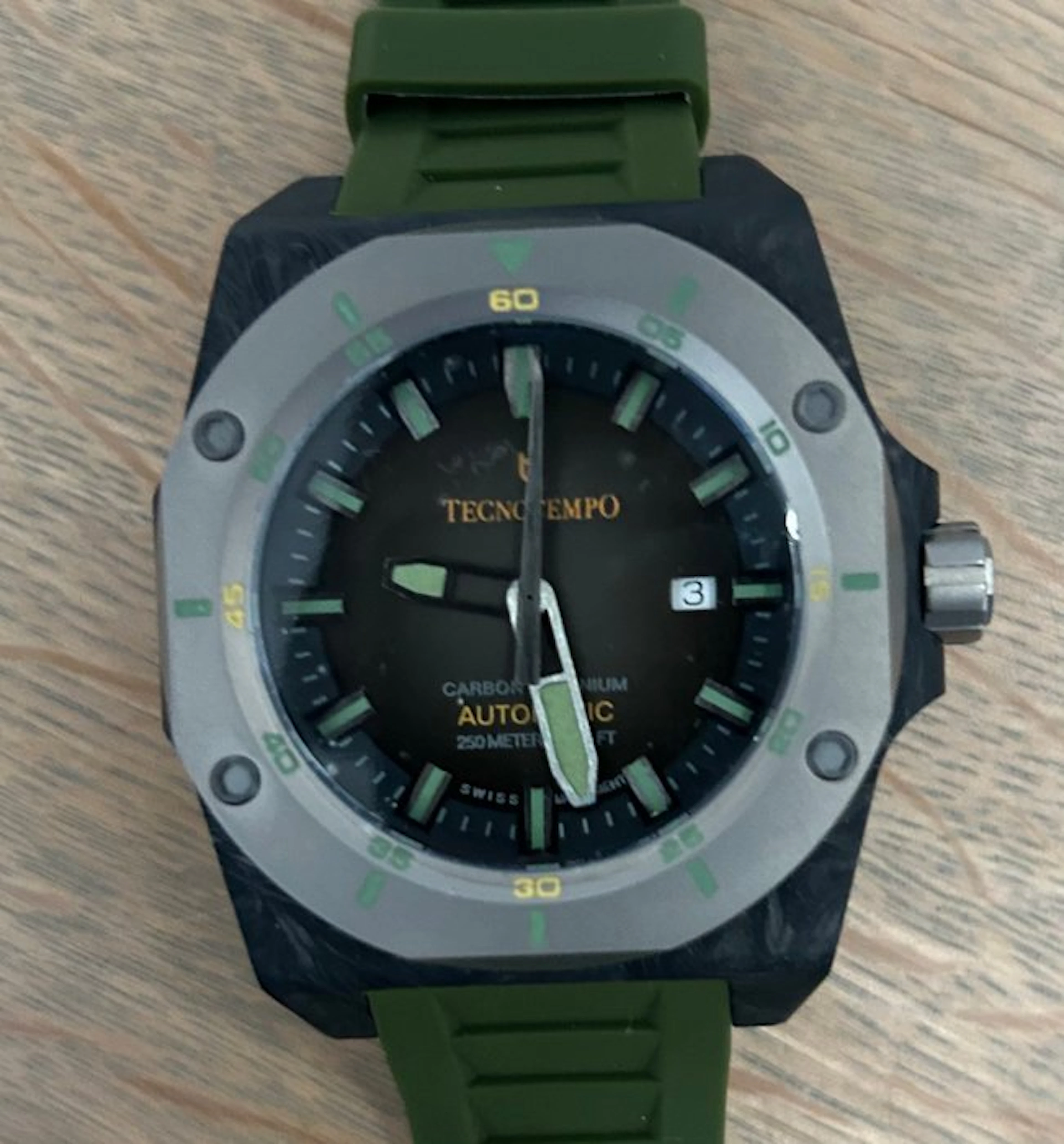 Tecnotempo - Forged Carbon & Titanium - Automatic Swiss...