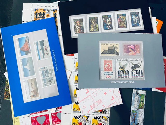 World - Uitzoeker World Mint Stamps and Blocks