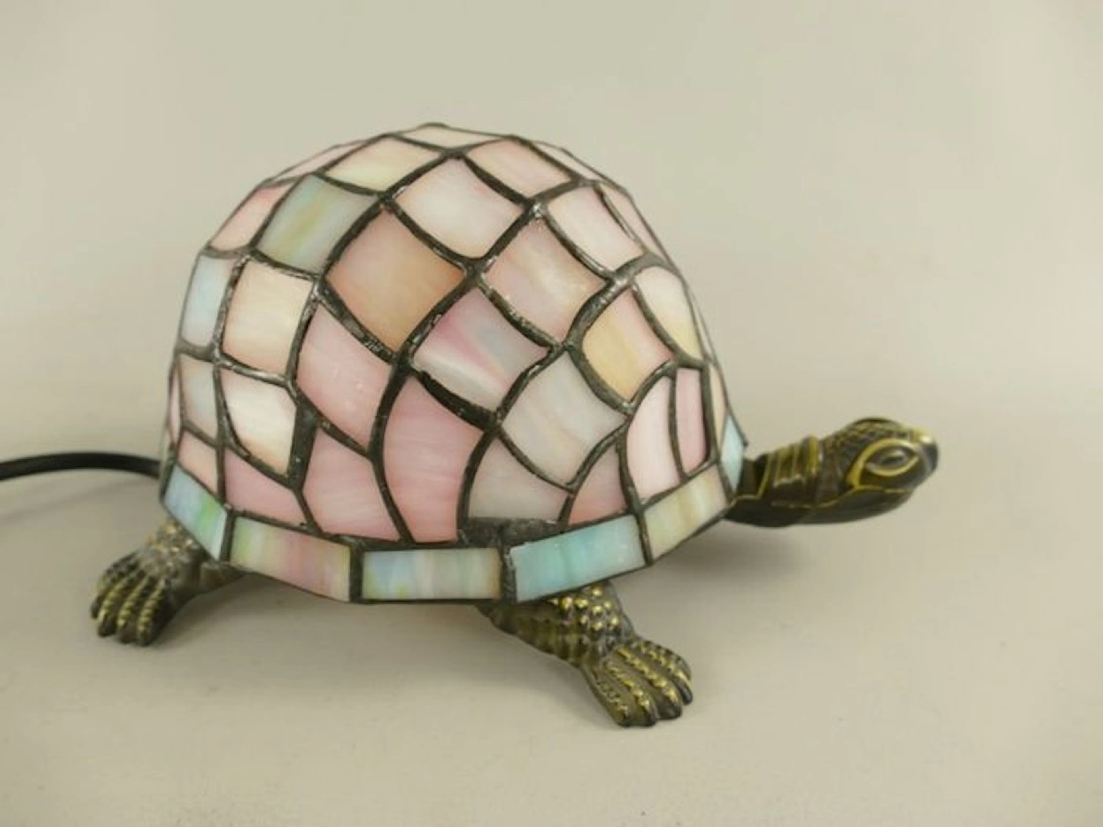 Tiffany Style - Table lamp - Glass, Brass, Bronze - Tiffany turtle