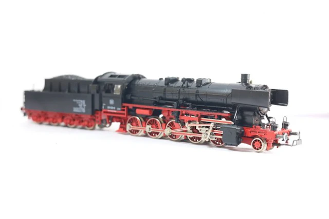 Fleischmann H0 - 1177 - Steam locomotive with tender (1) - BR 51 - DB