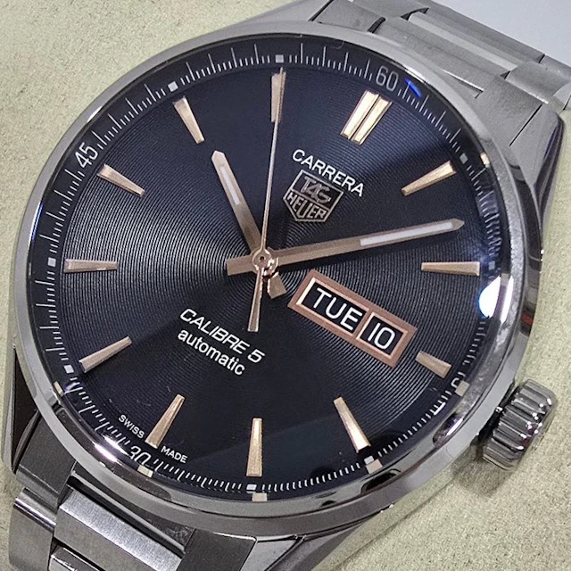 TAG Heuer - Carrera Calibre 5 - WAR201C.BA0723 - Men - 2010-2020