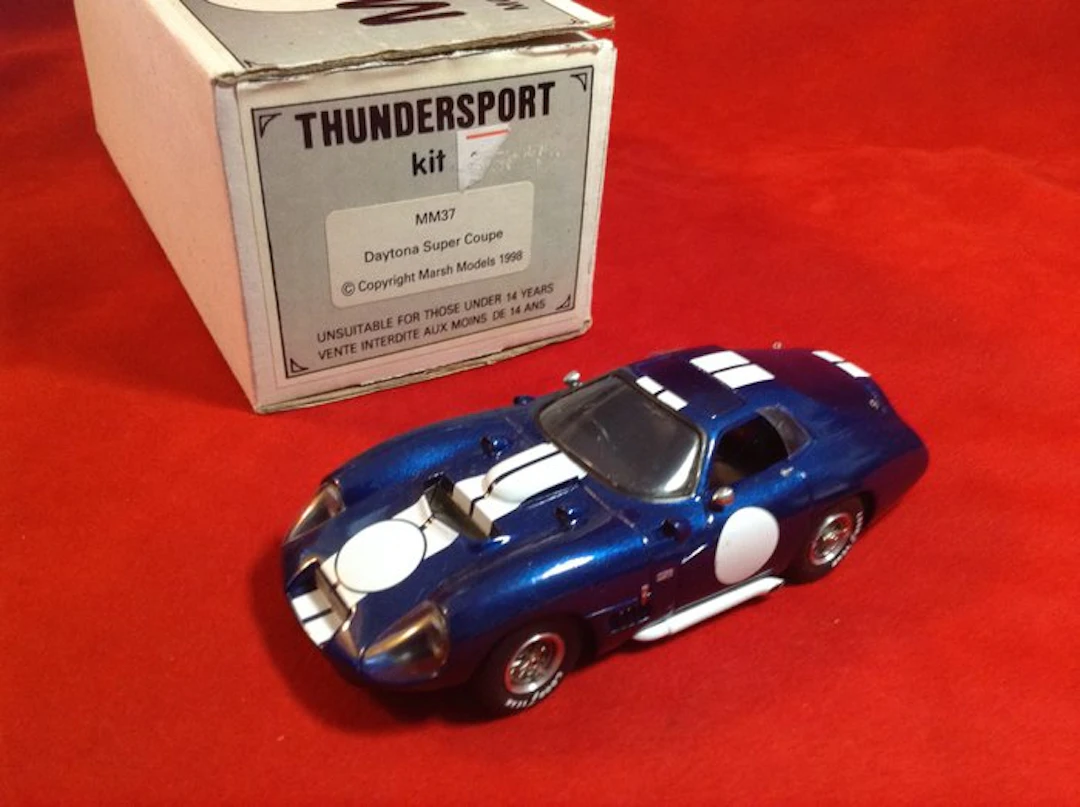 Marsh Models - Thundersport - made in England 1:43 - Model race car - ref