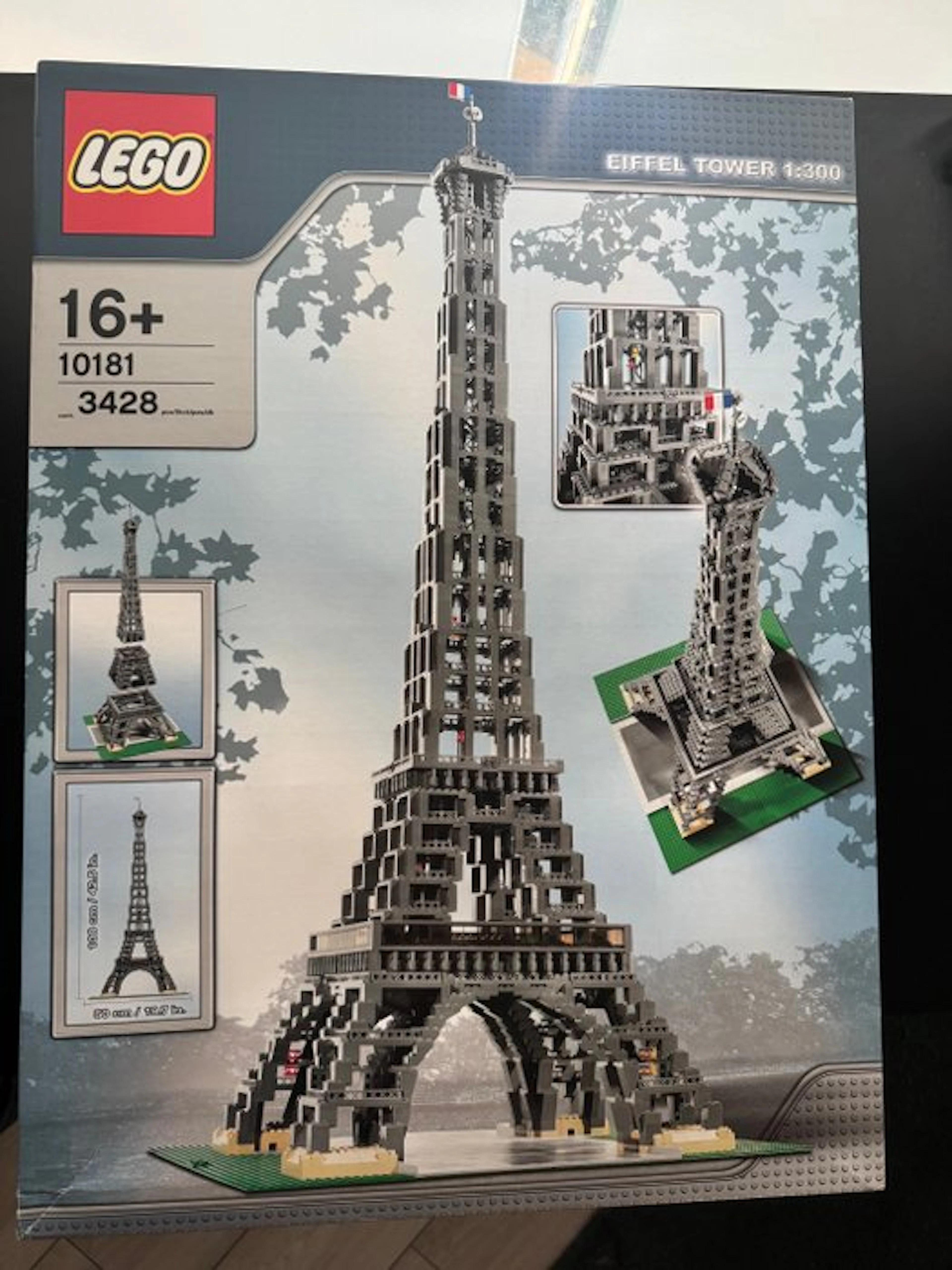 LEGO Set - Creator Expert - The Eiffel Tower #10181