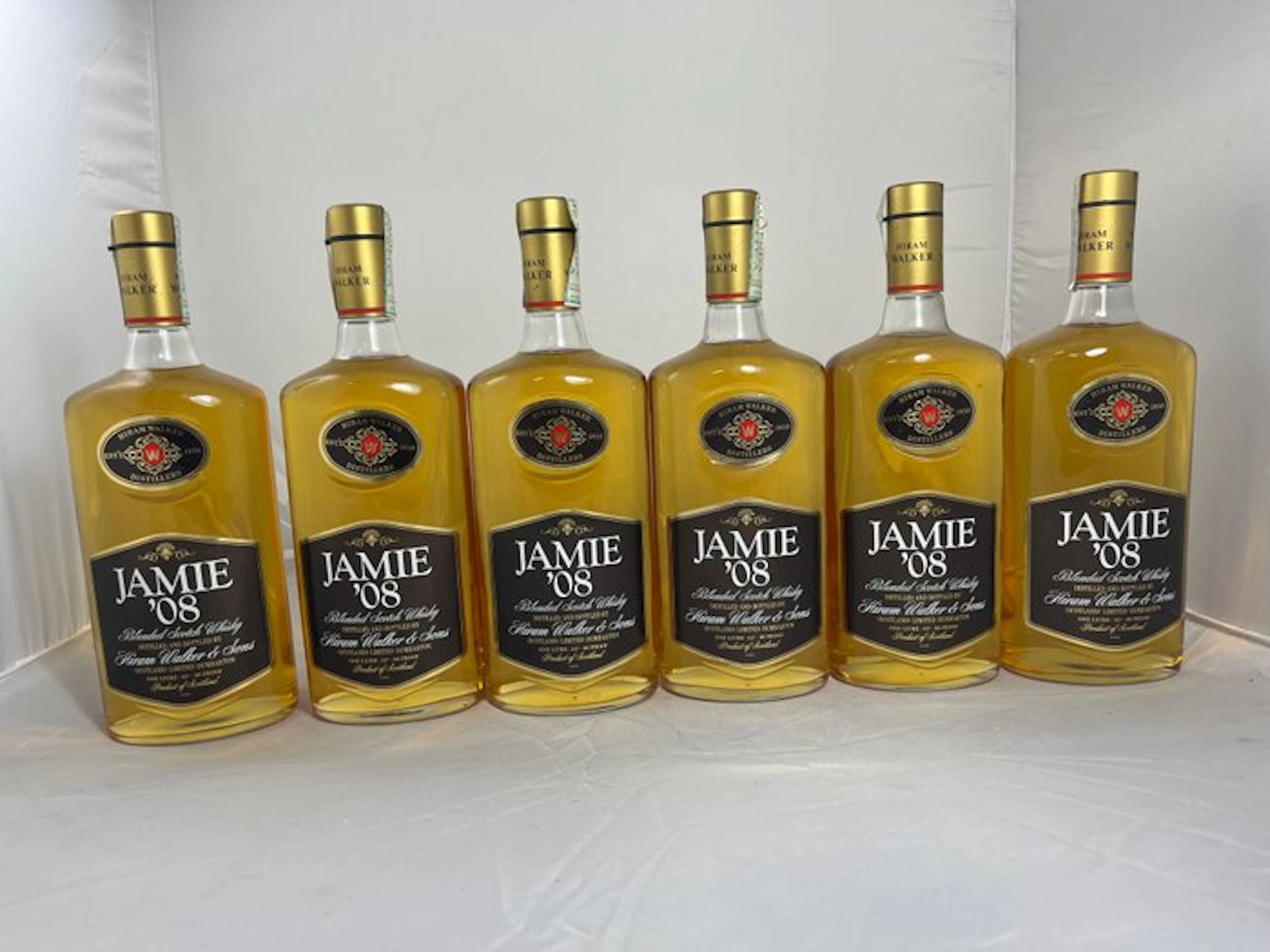 Jamie '08 - Hiram Walker - b. 1970s - 1 Litre - 6 bottles