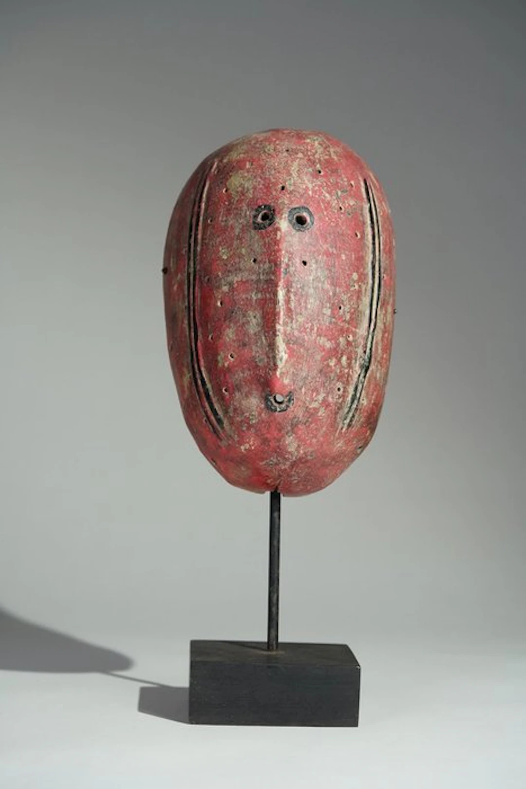 A wooden mask - Prampram - Ghana (No reserve price)