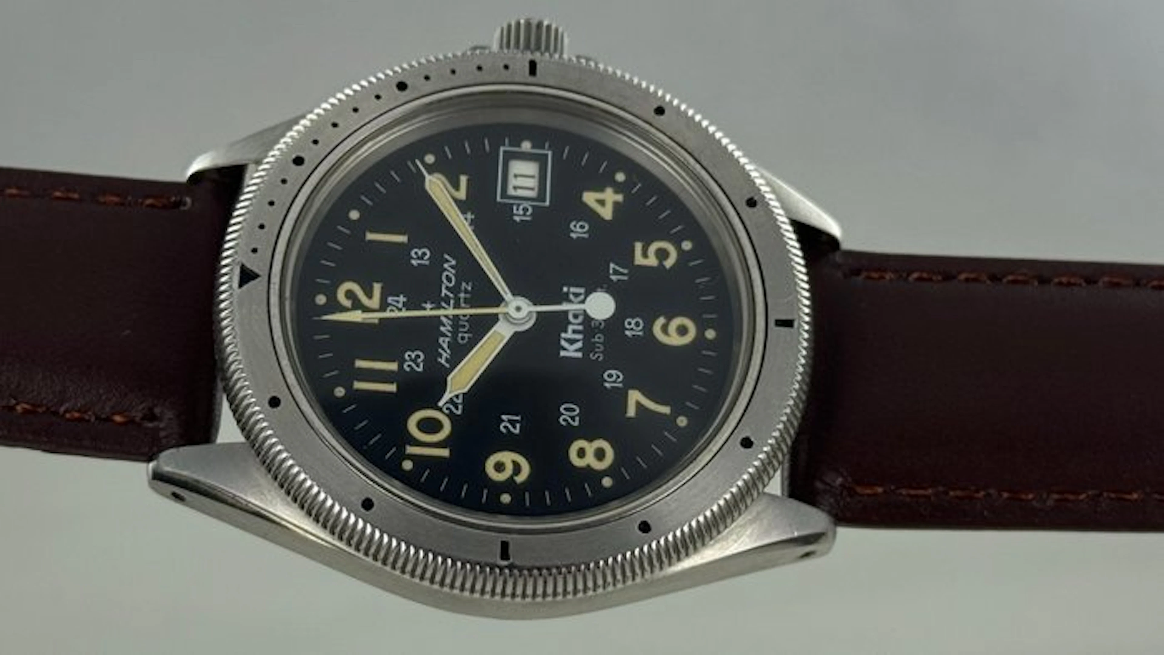 Hamilton - Khaki - No reserve price - Men - 2000-2010