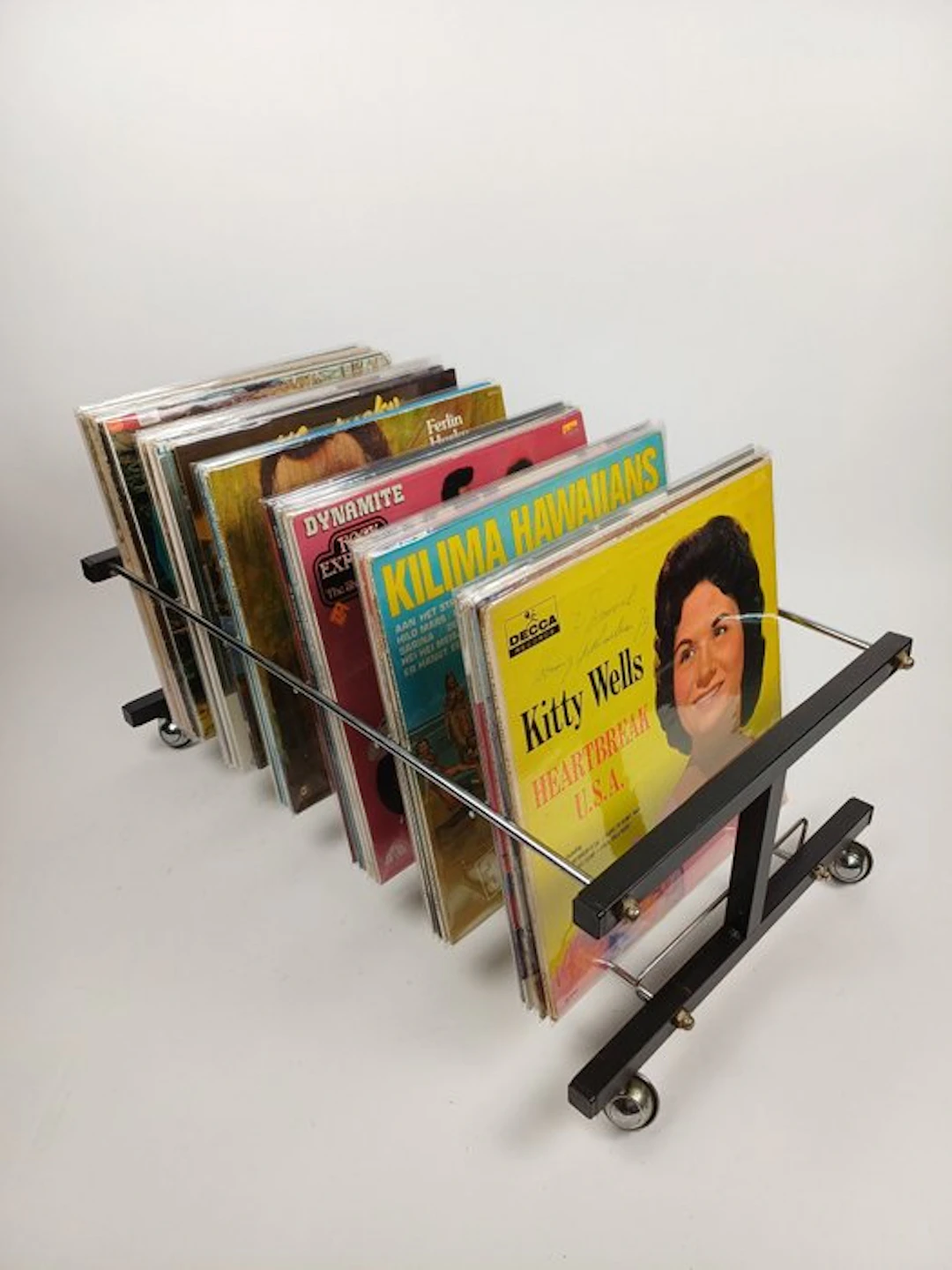 Rack - Steel - Record rack on wheels