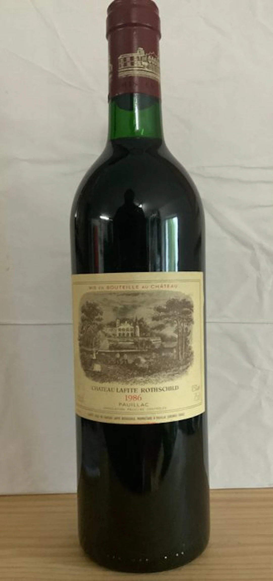 1986 Chateau Lafite Rothschild - Pauillac 1er Grand Cru...