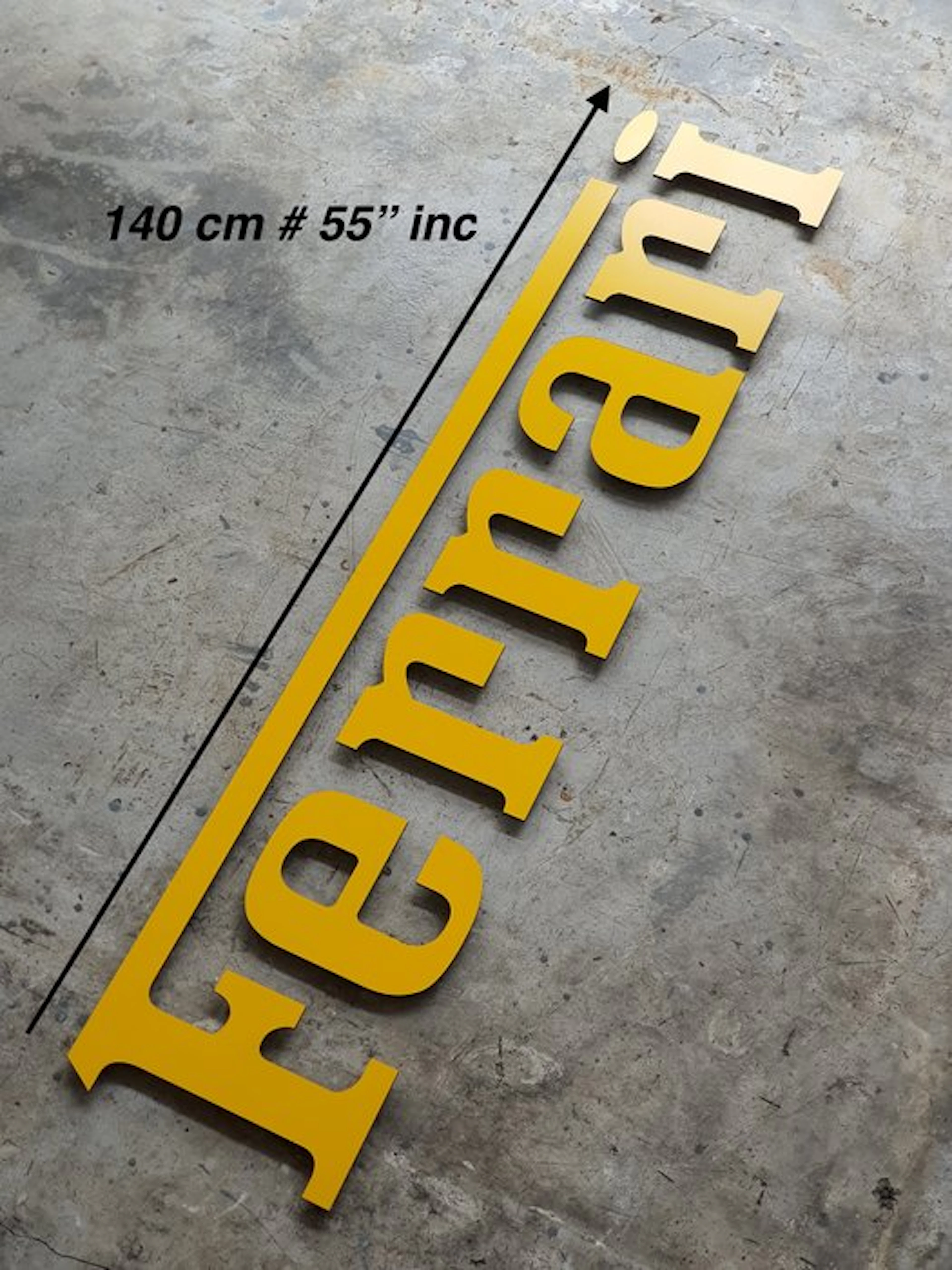 Sign - Ferrari - Professional Wall Logo - Aluminium* - XXL --> 140 cm