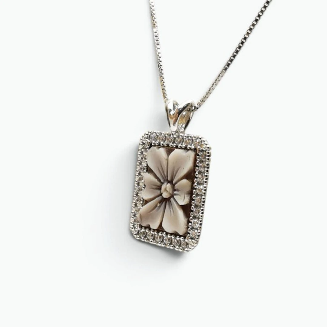 Sterling Silver 925 - Necklace with pendant - hand-carved cameo
