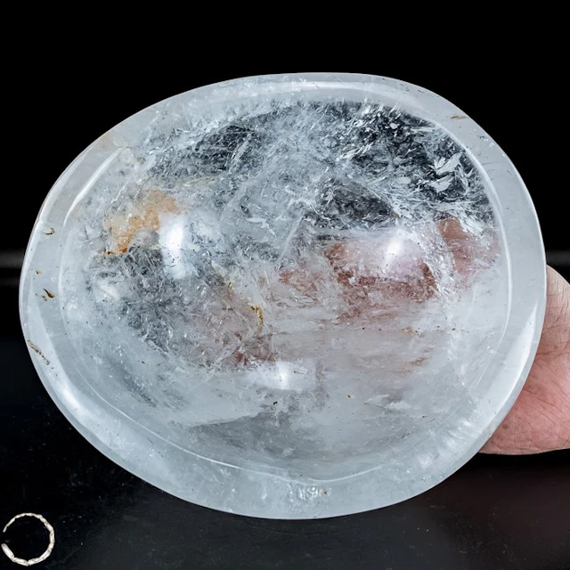 Exclusive bowl made from natural Lemurian quartz from Brazil- 1907.79 g