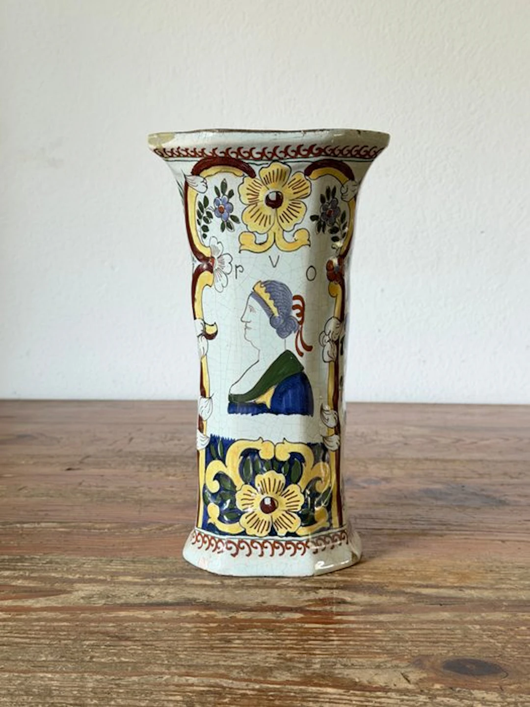 Vase - Earthenware